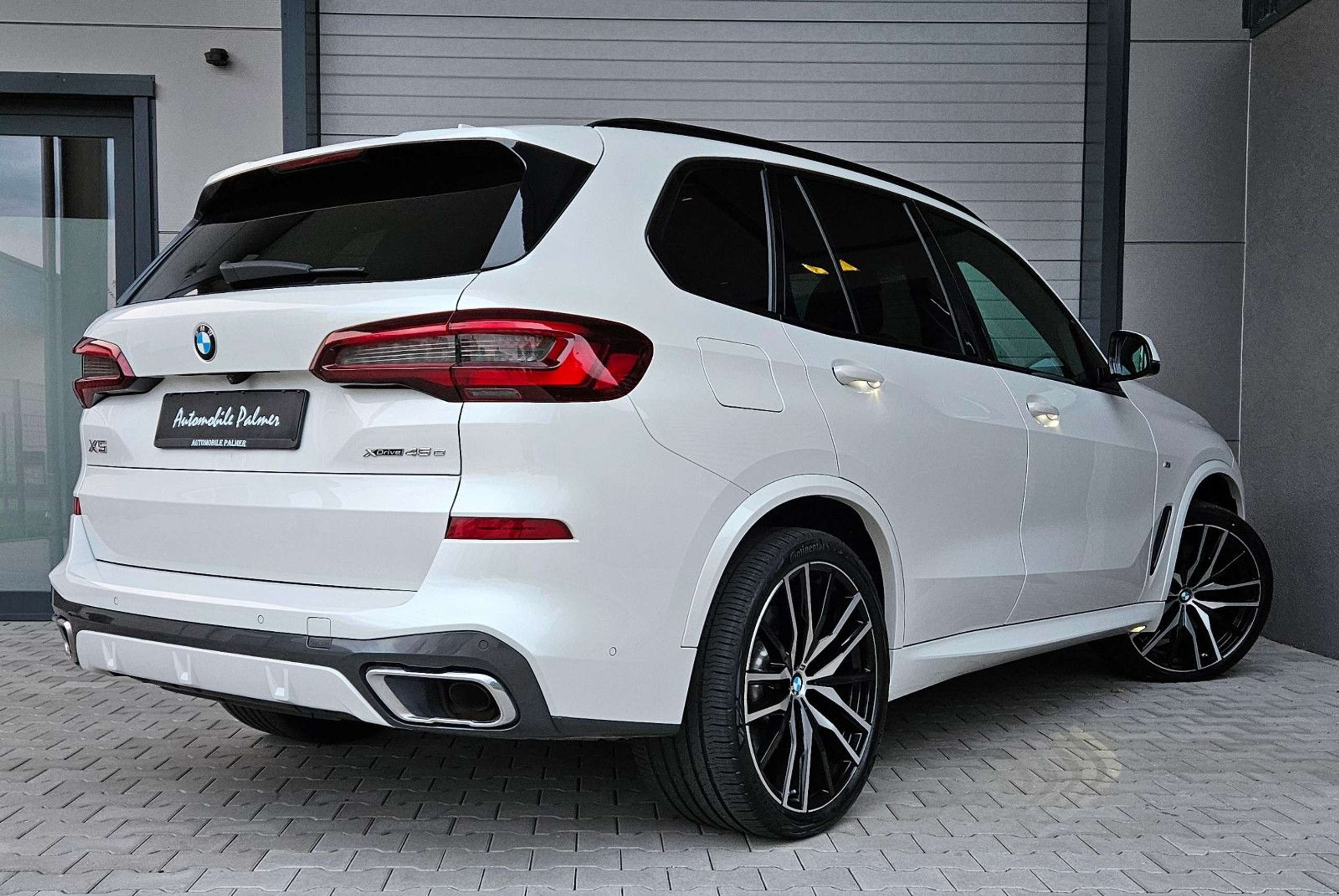 BMW - X5