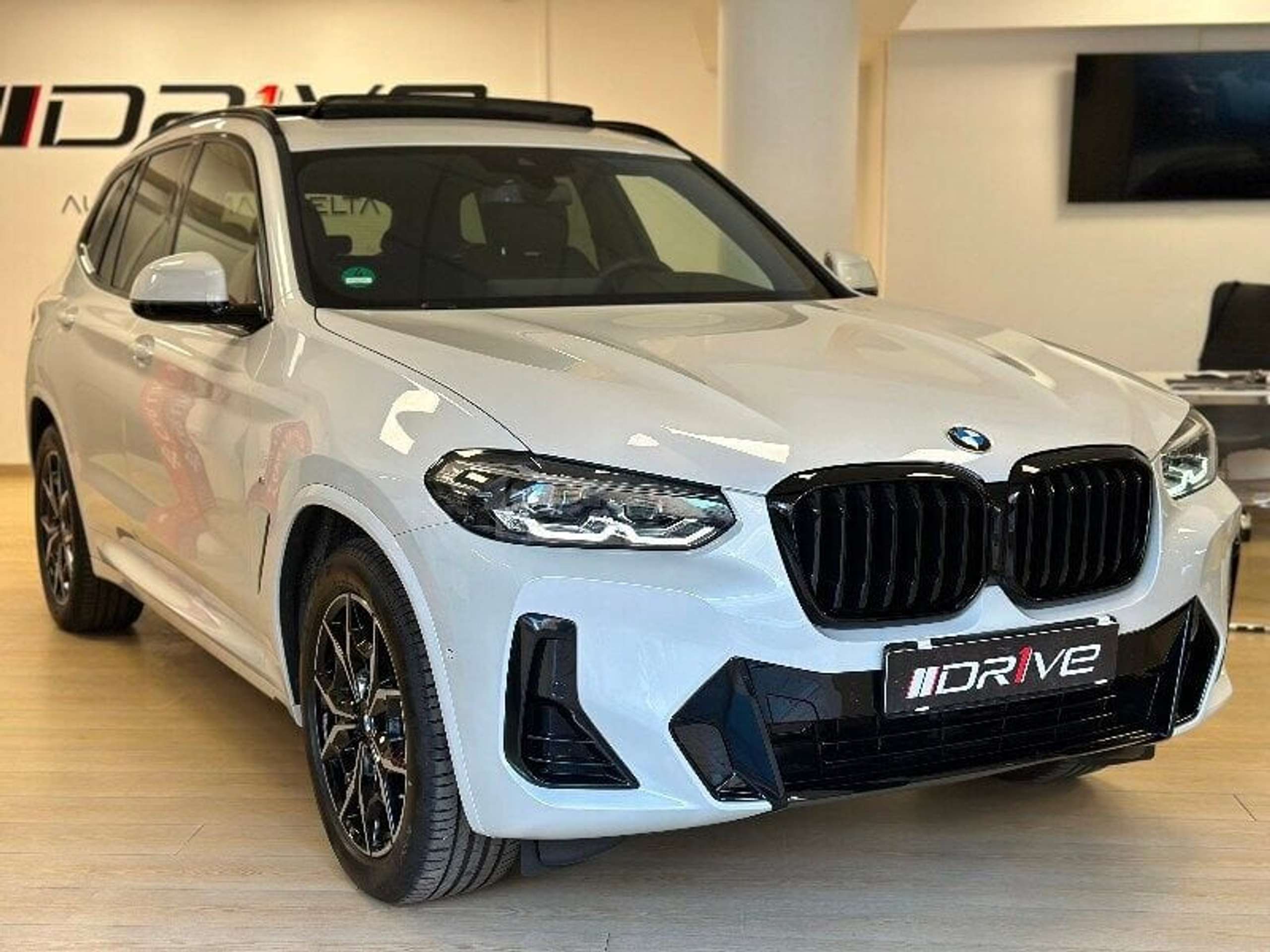 BMW - X3