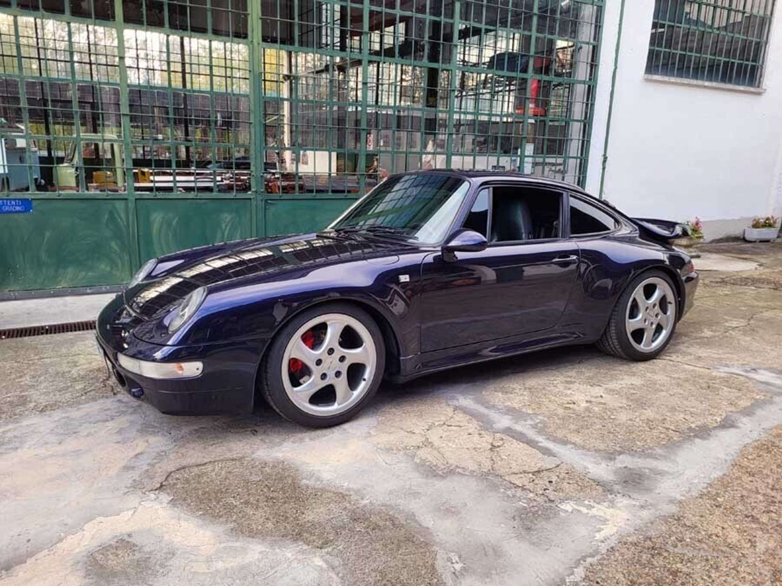 Porsche - 964