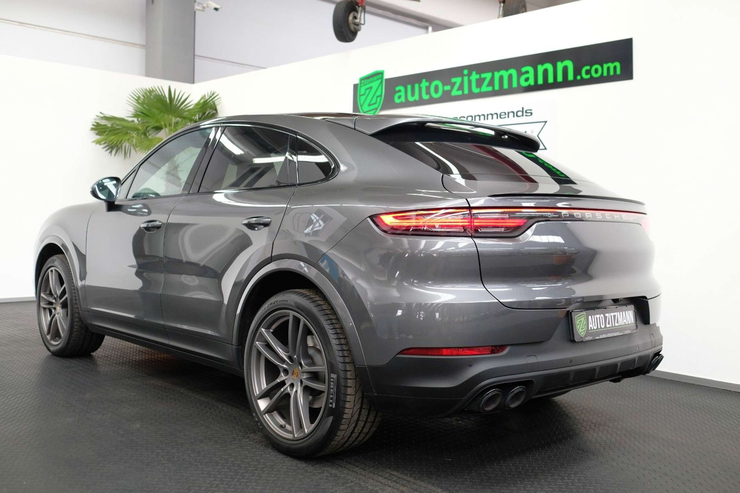 Porsche - Cayenne