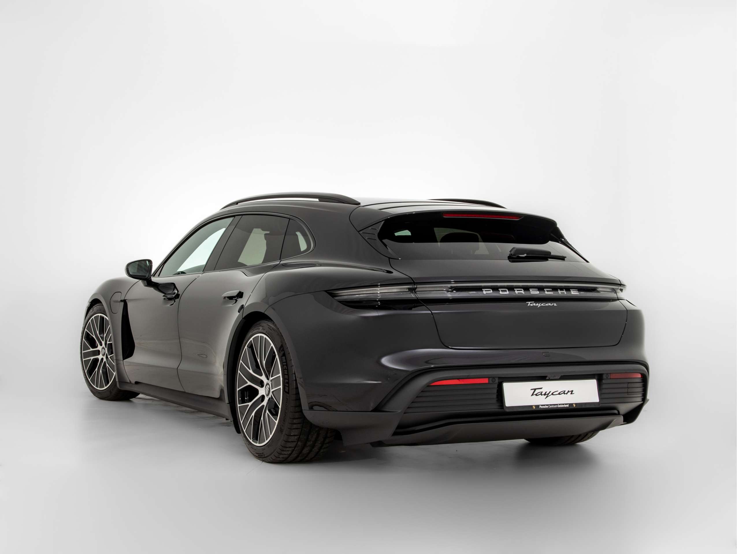 Porsche - Taycan