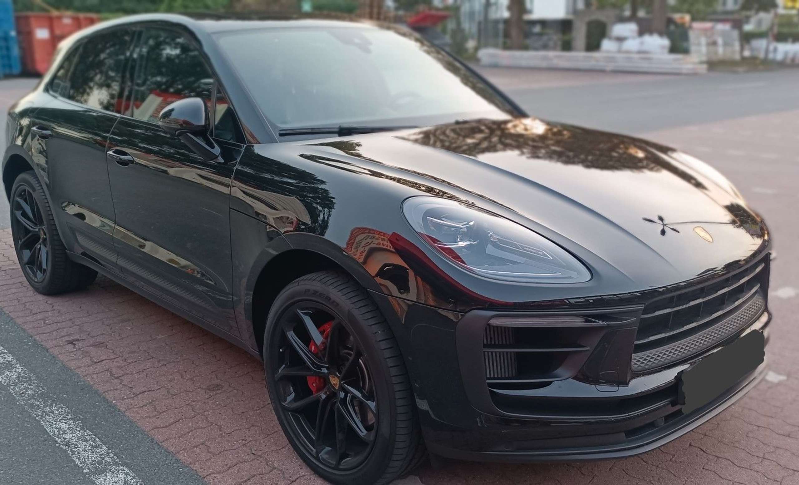 Porsche - Macan