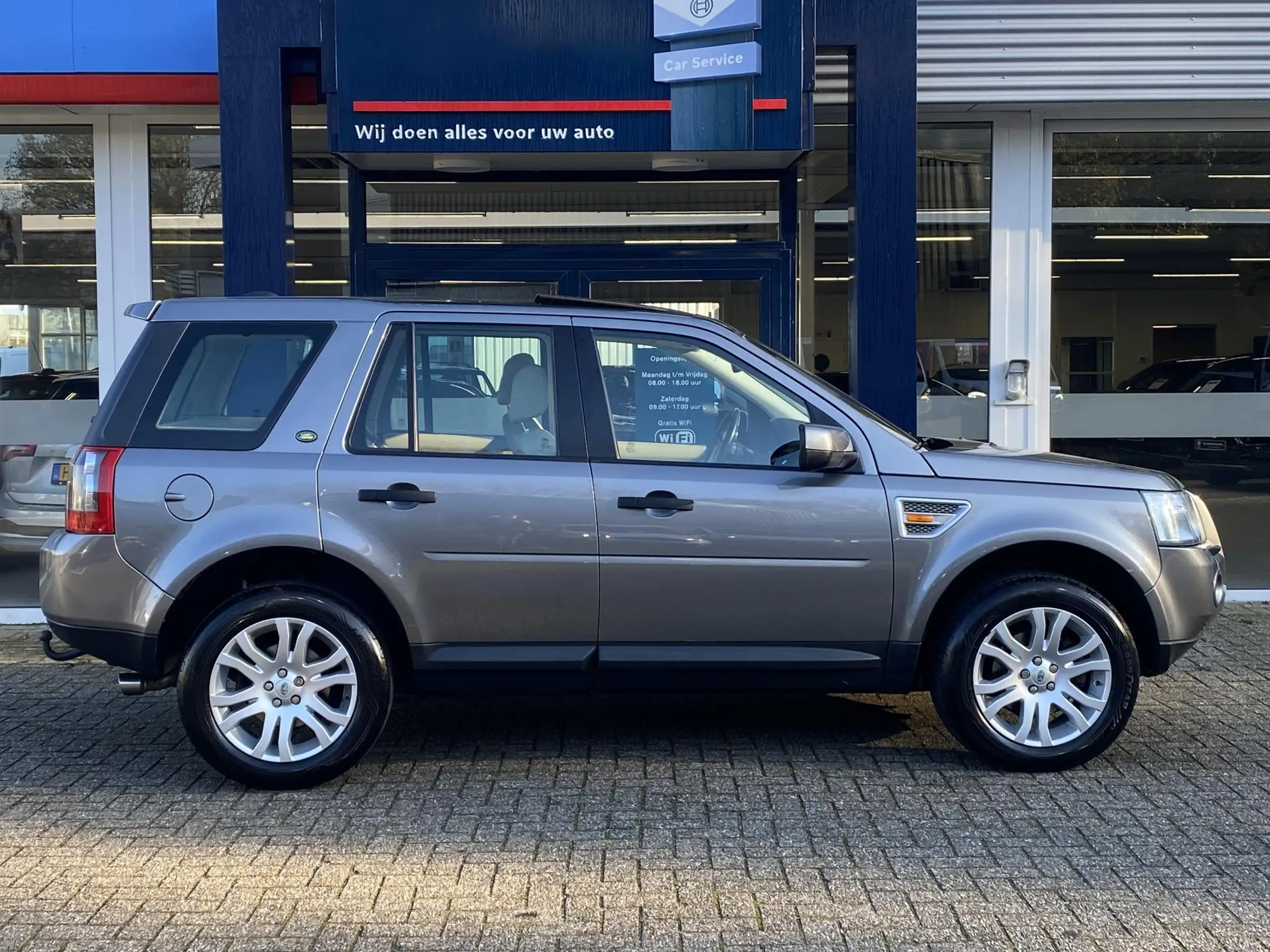 Land Rover - Freelander