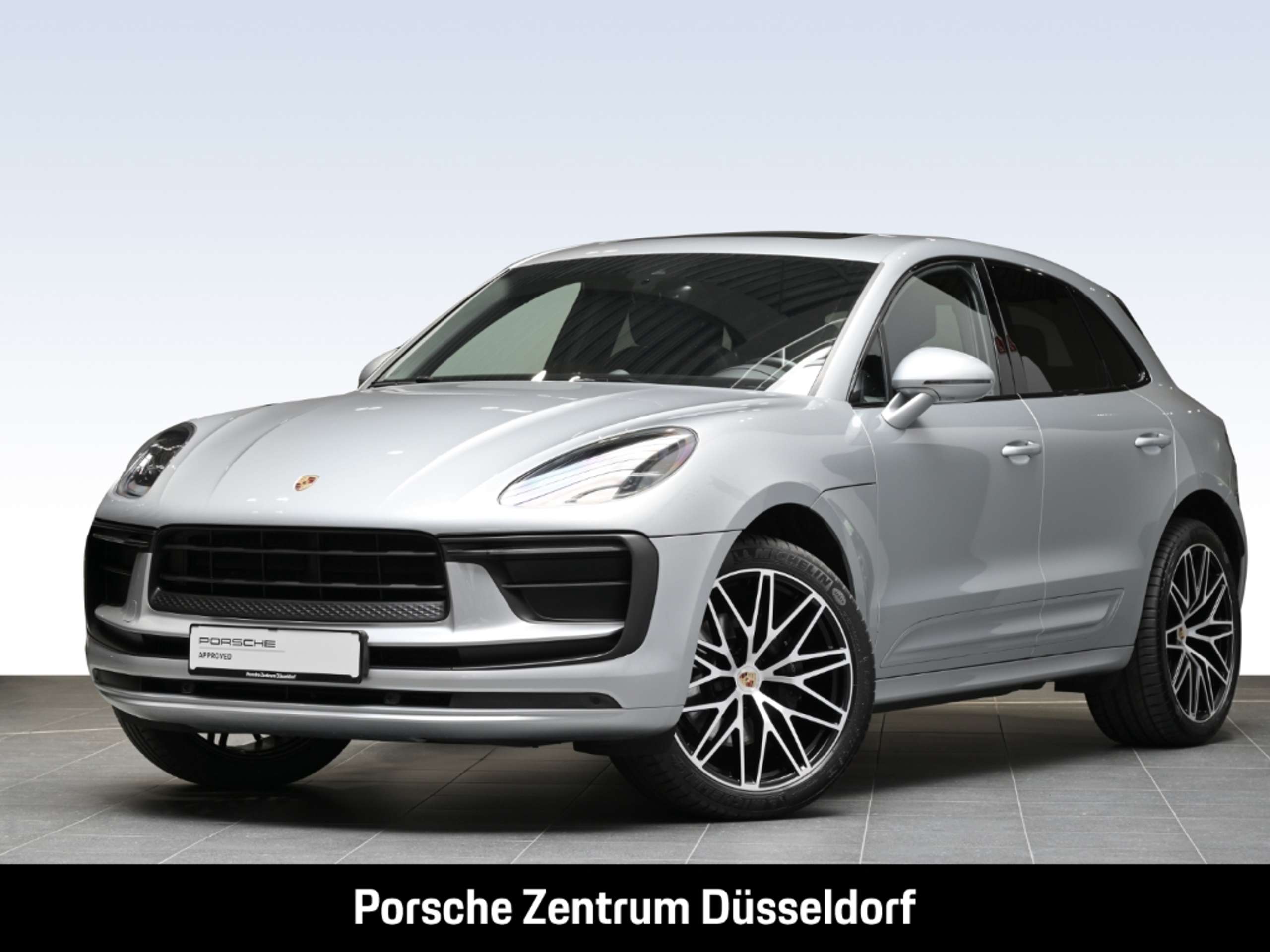 Porsche - Macan