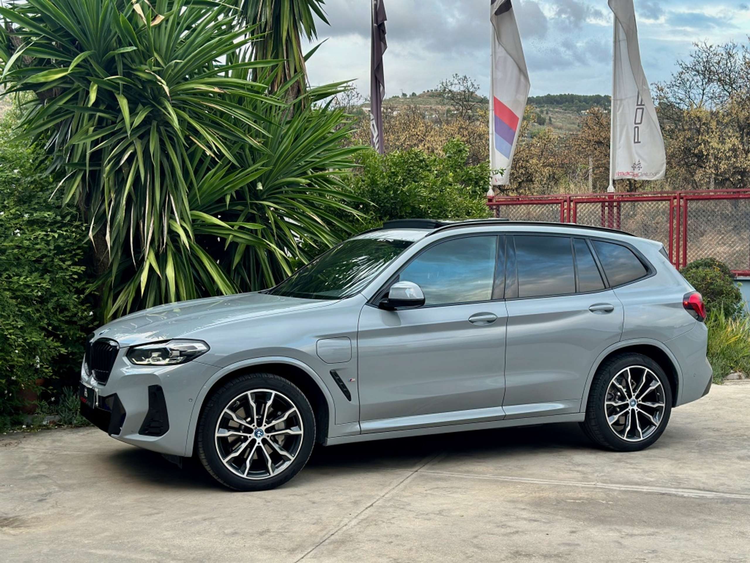 BMW - X3