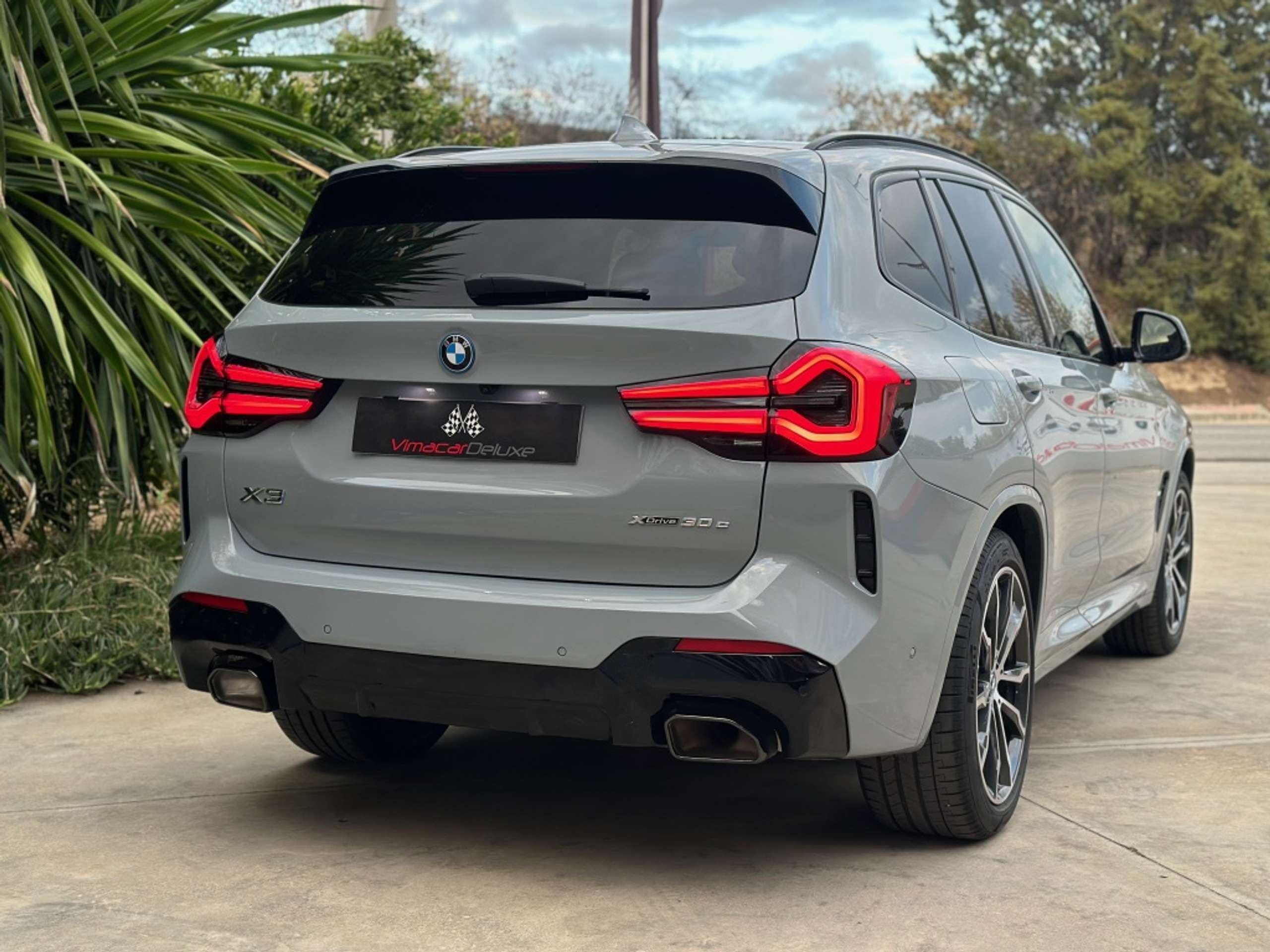 BMW - X3