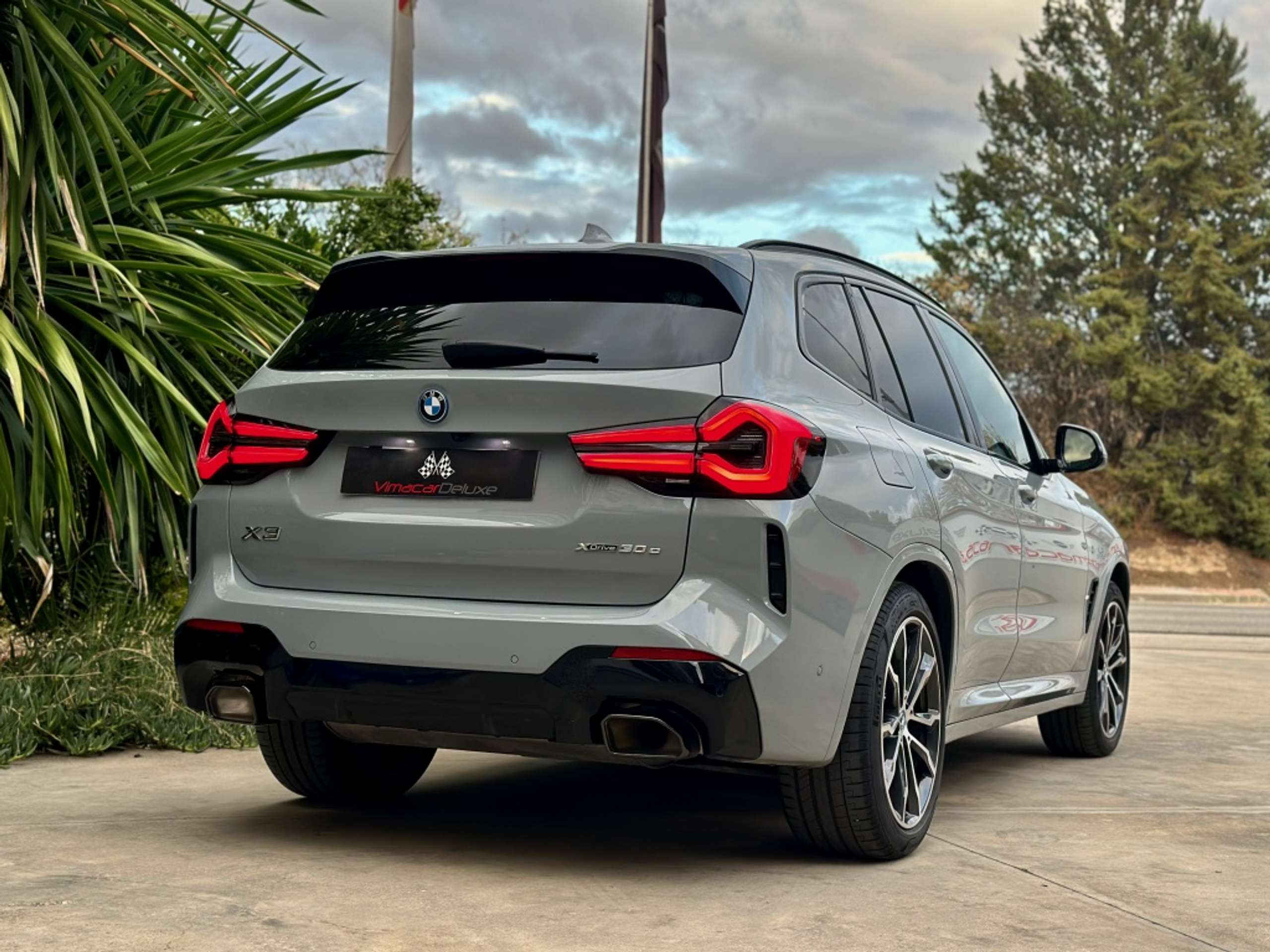 BMW - X3