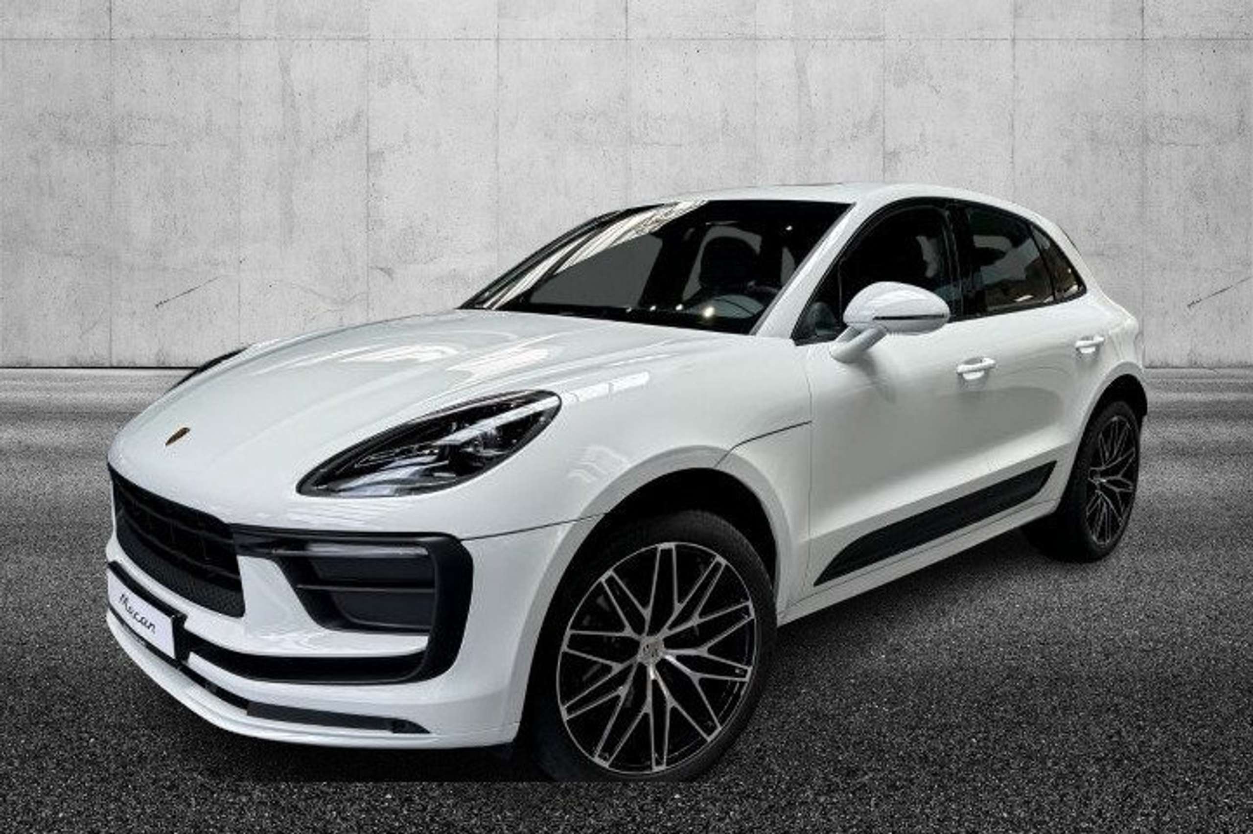 Porsche - Macan