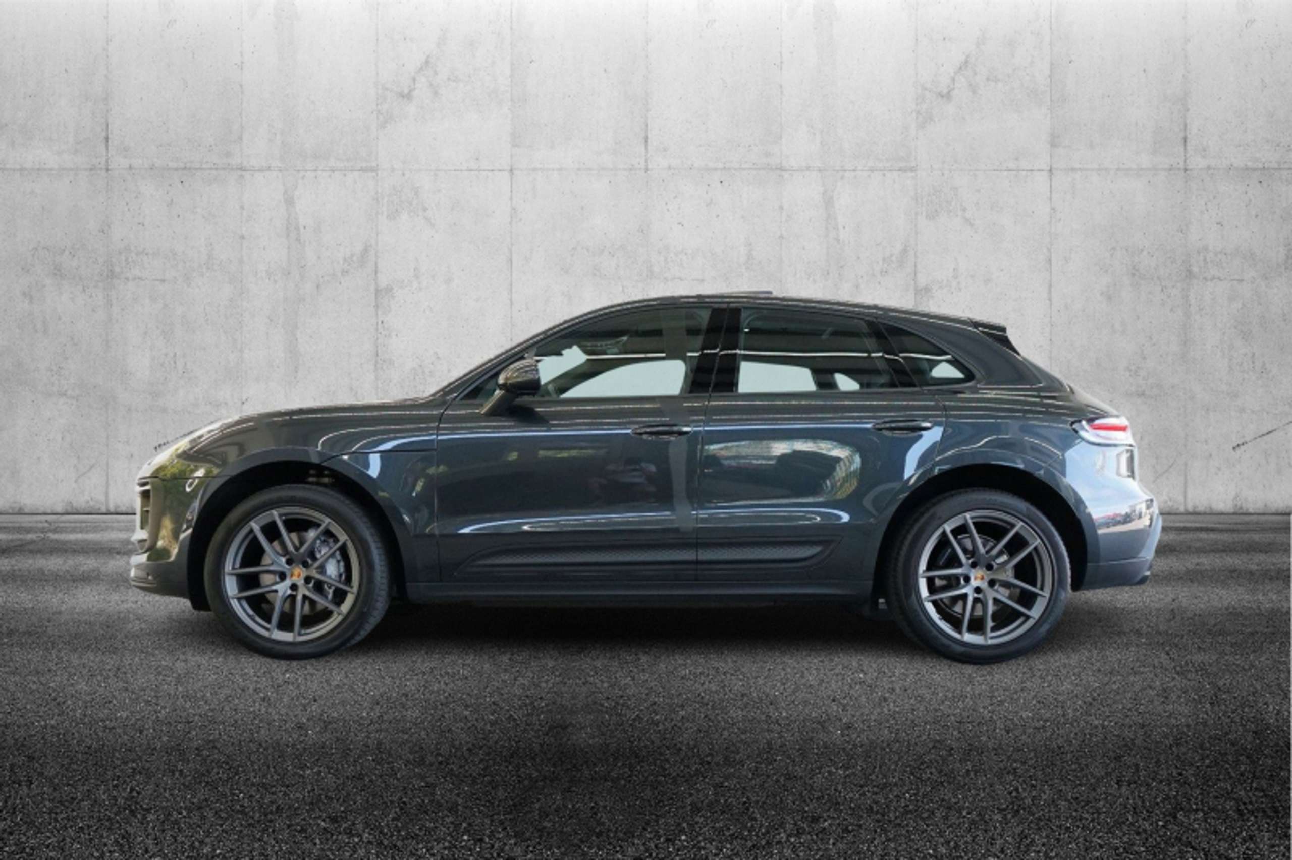 Porsche - Macan