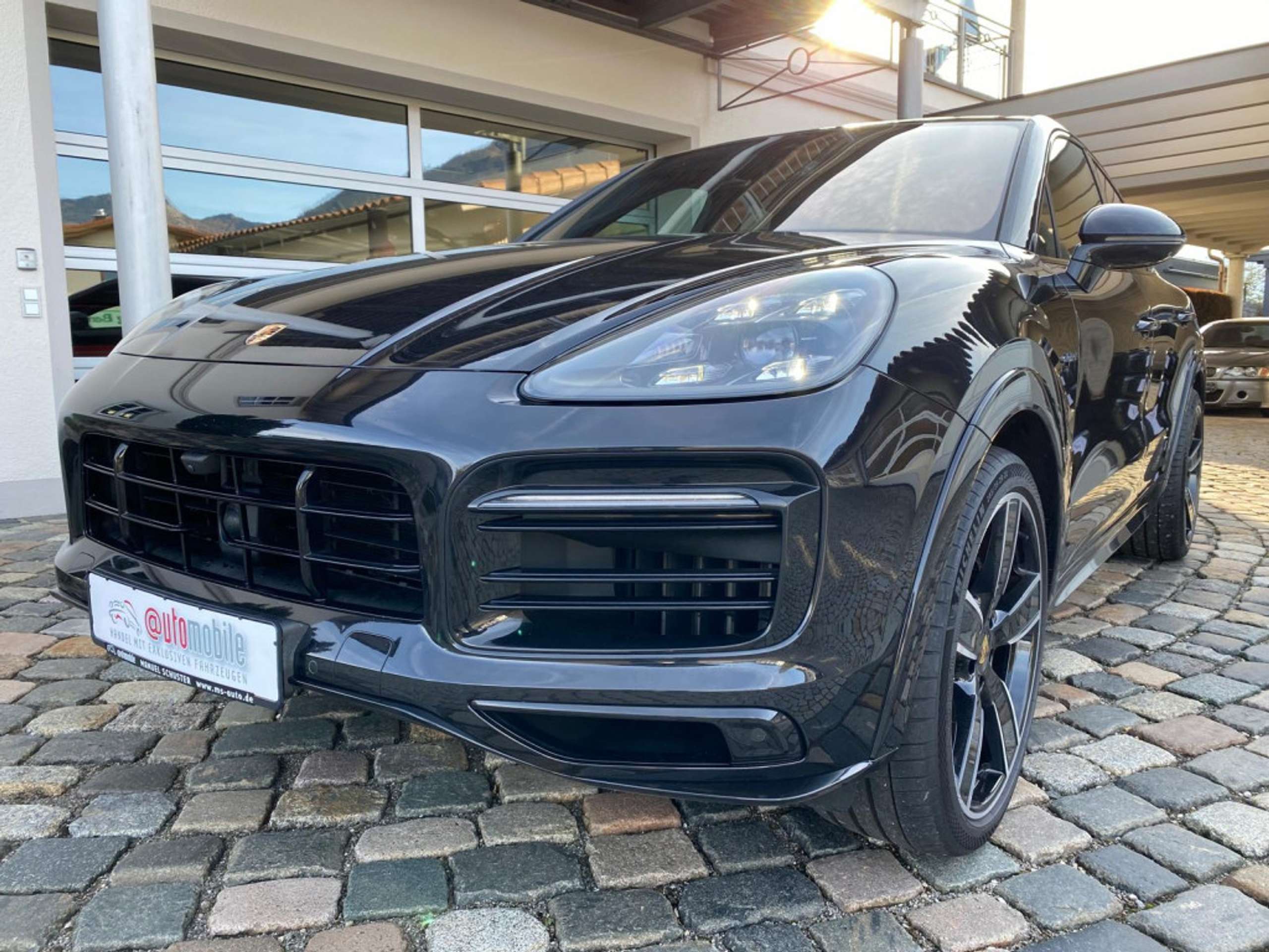 Porsche - Cayenne