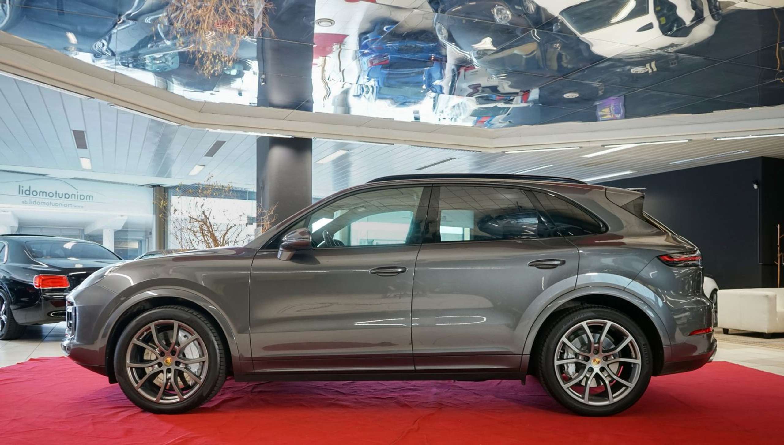 Porsche - Cayenne