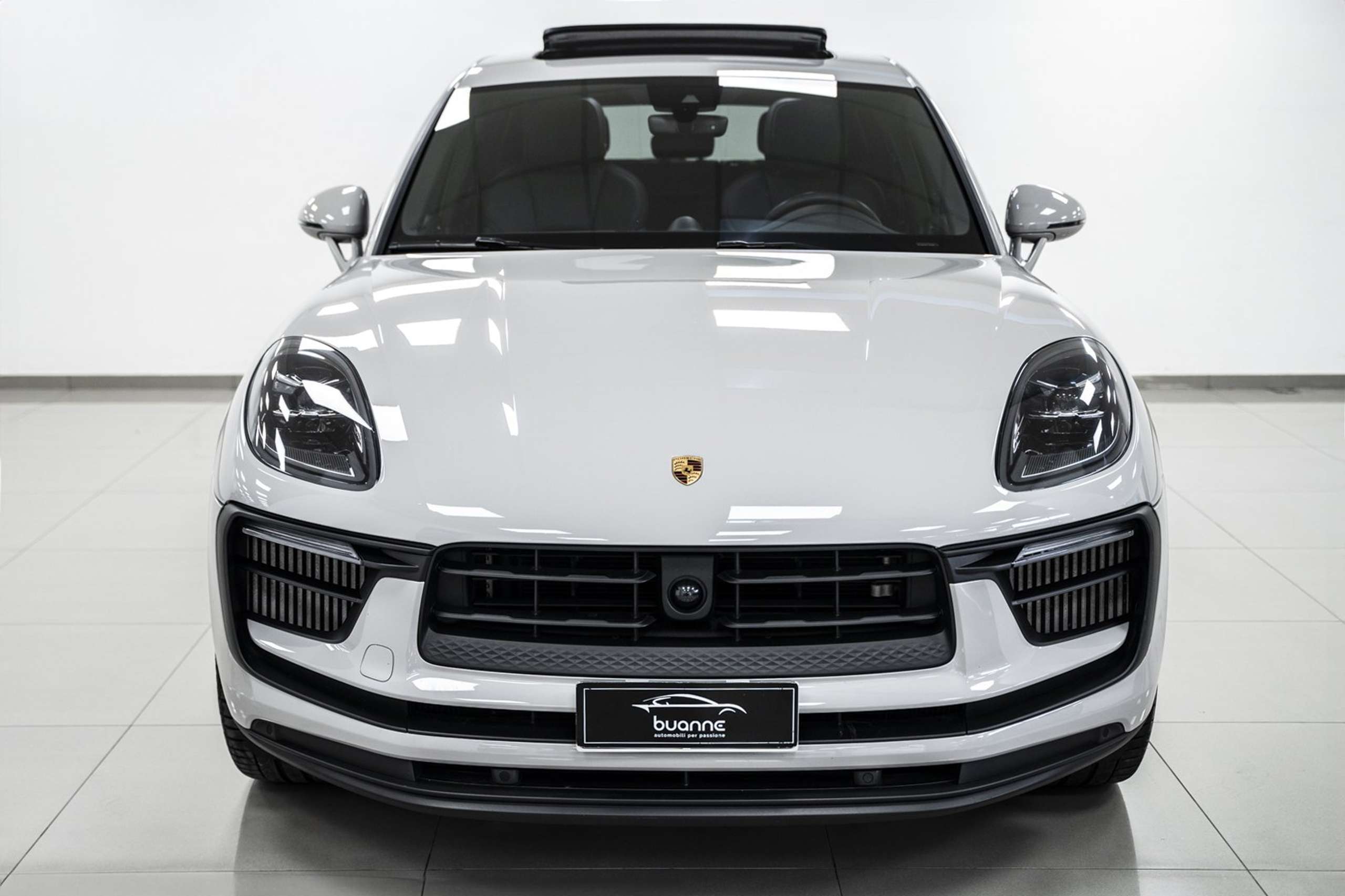 Porsche - Macan