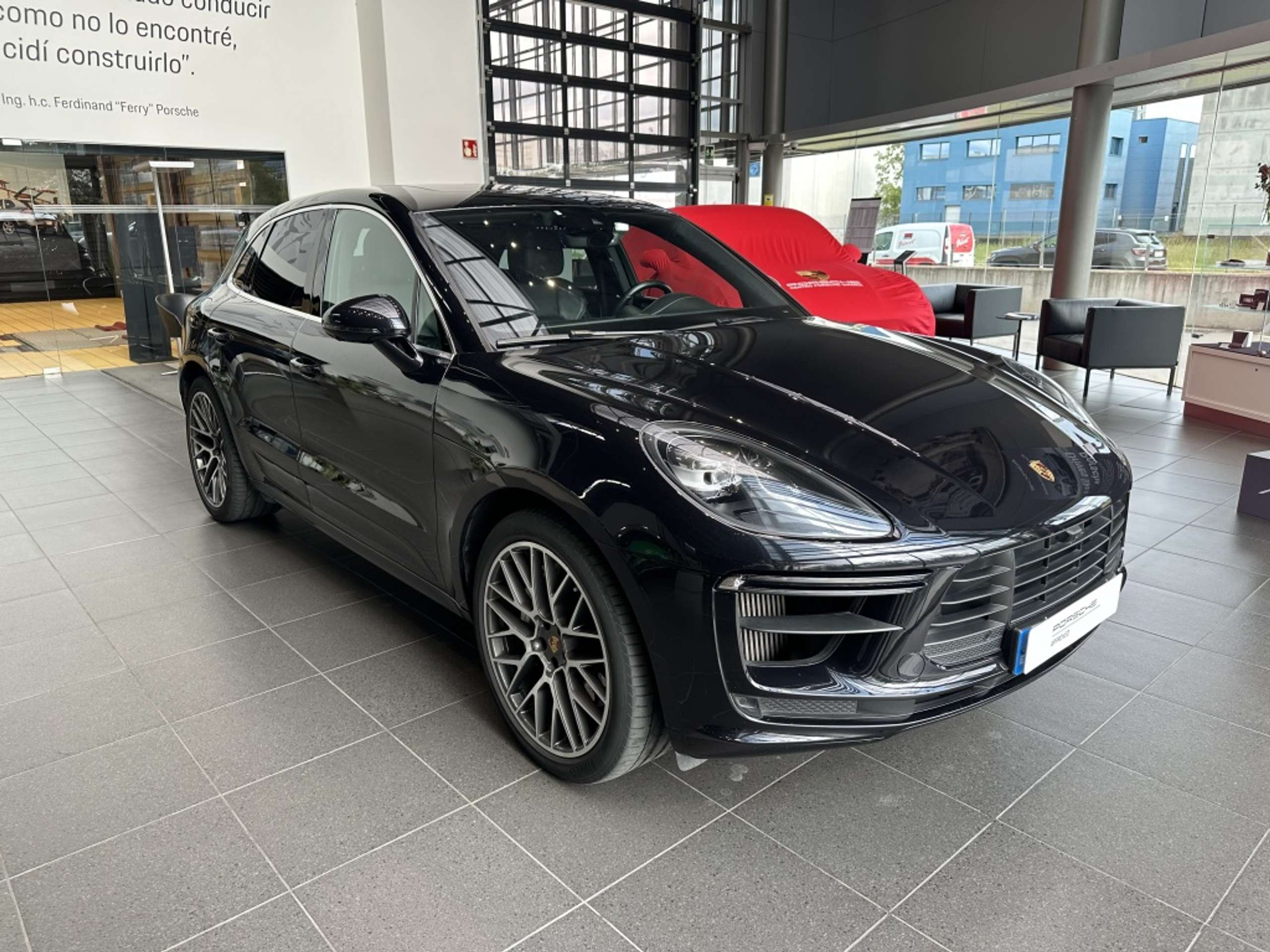 Porsche - Macan