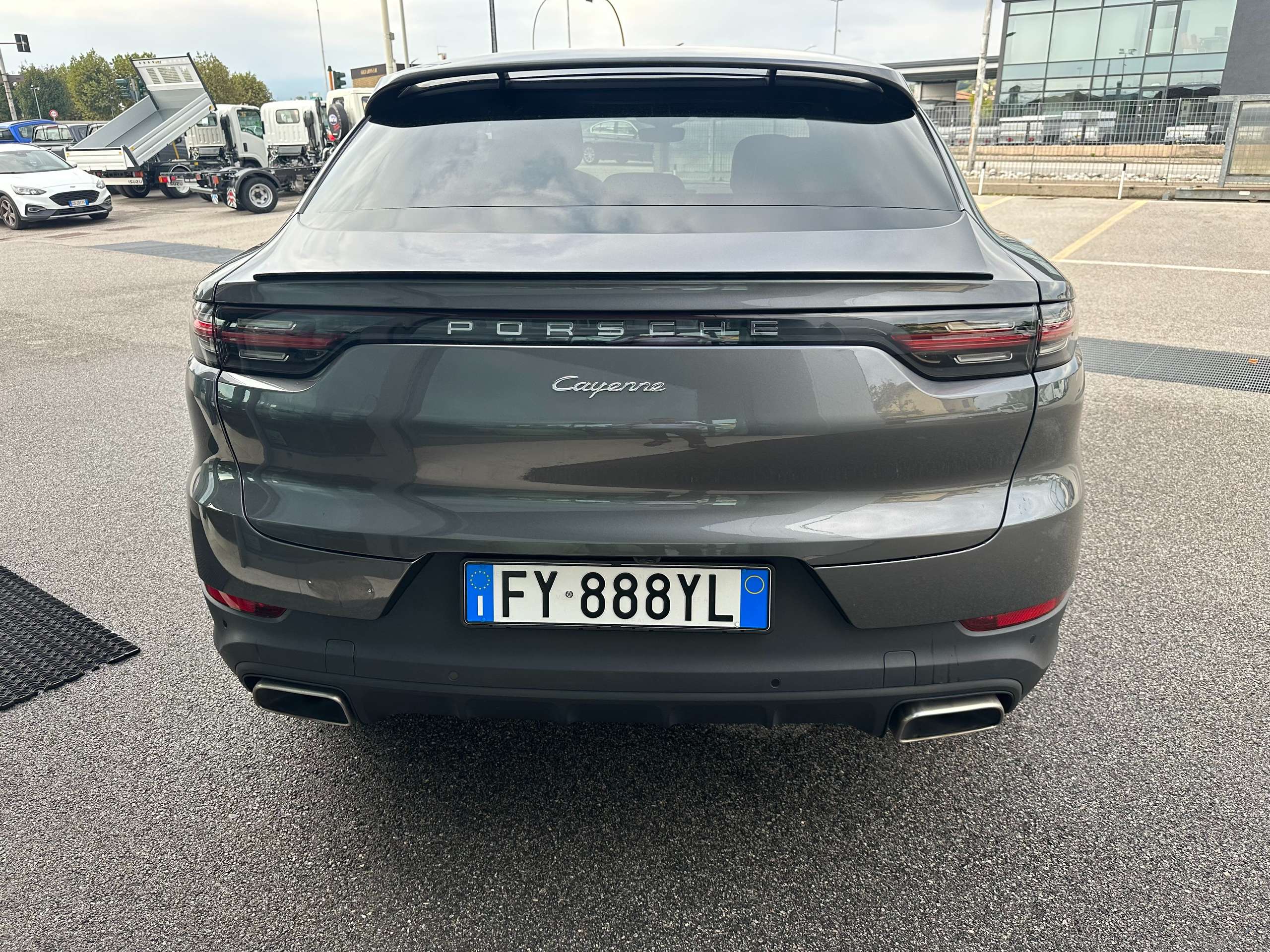 Porsche - Cayenne