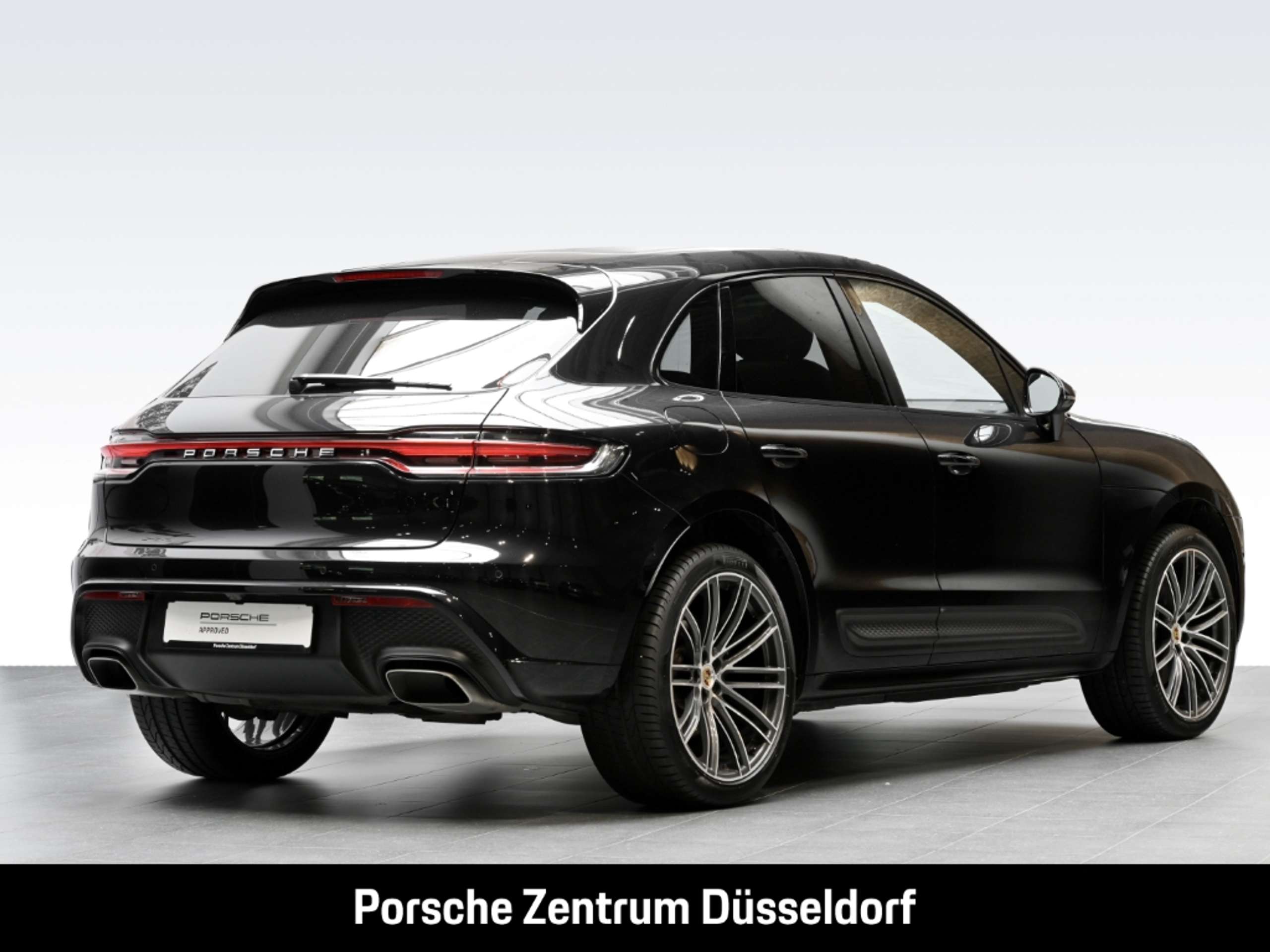 Porsche - Macan