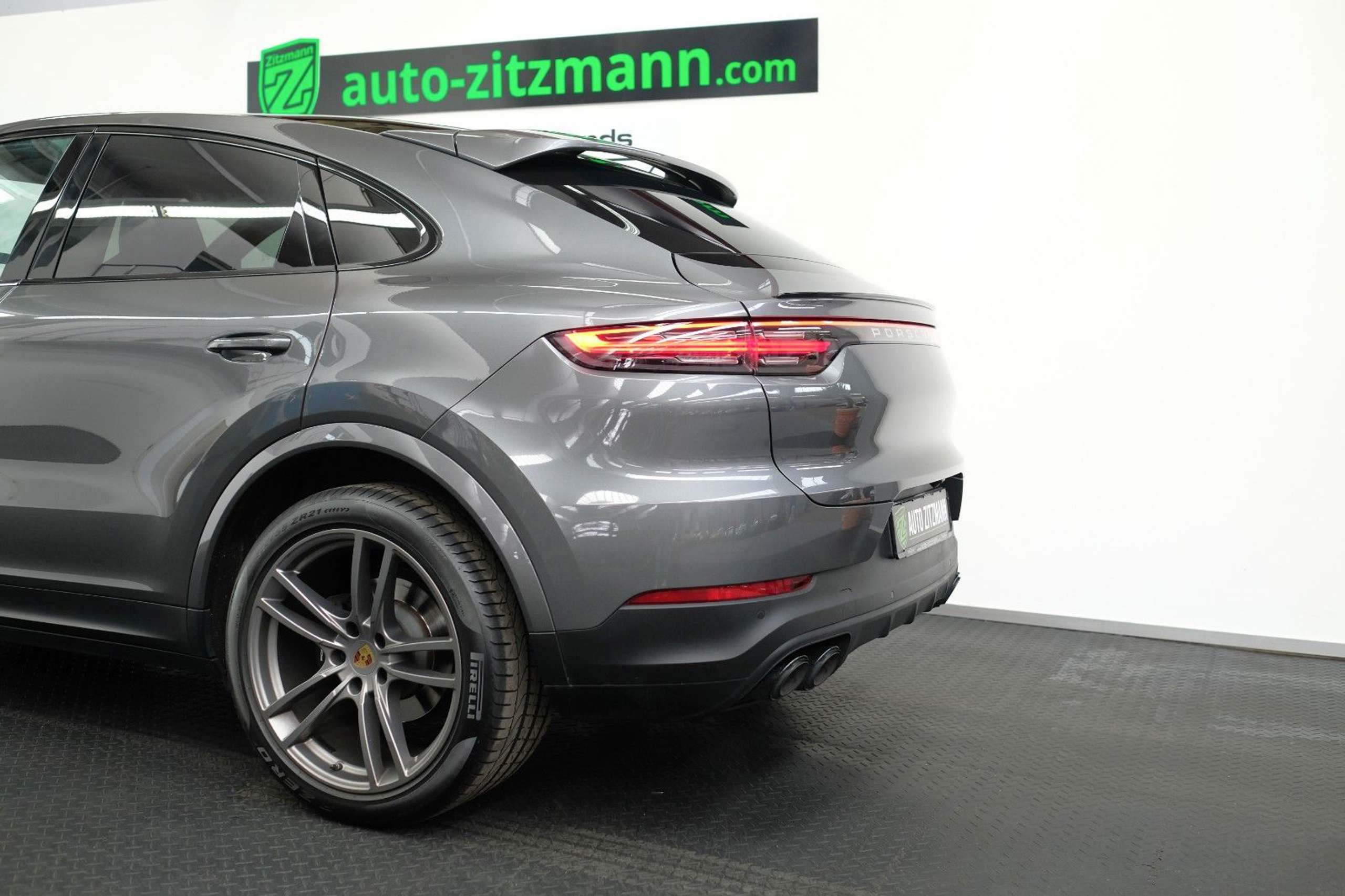 Porsche - Cayenne