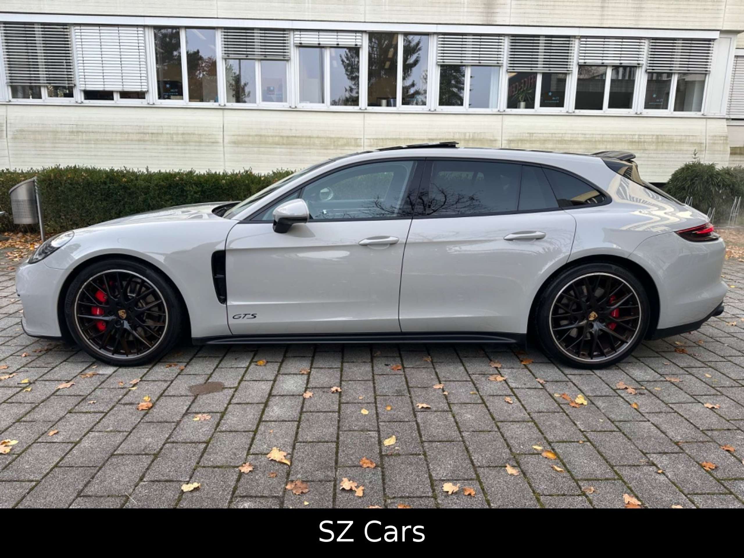 Porsche - Panamera