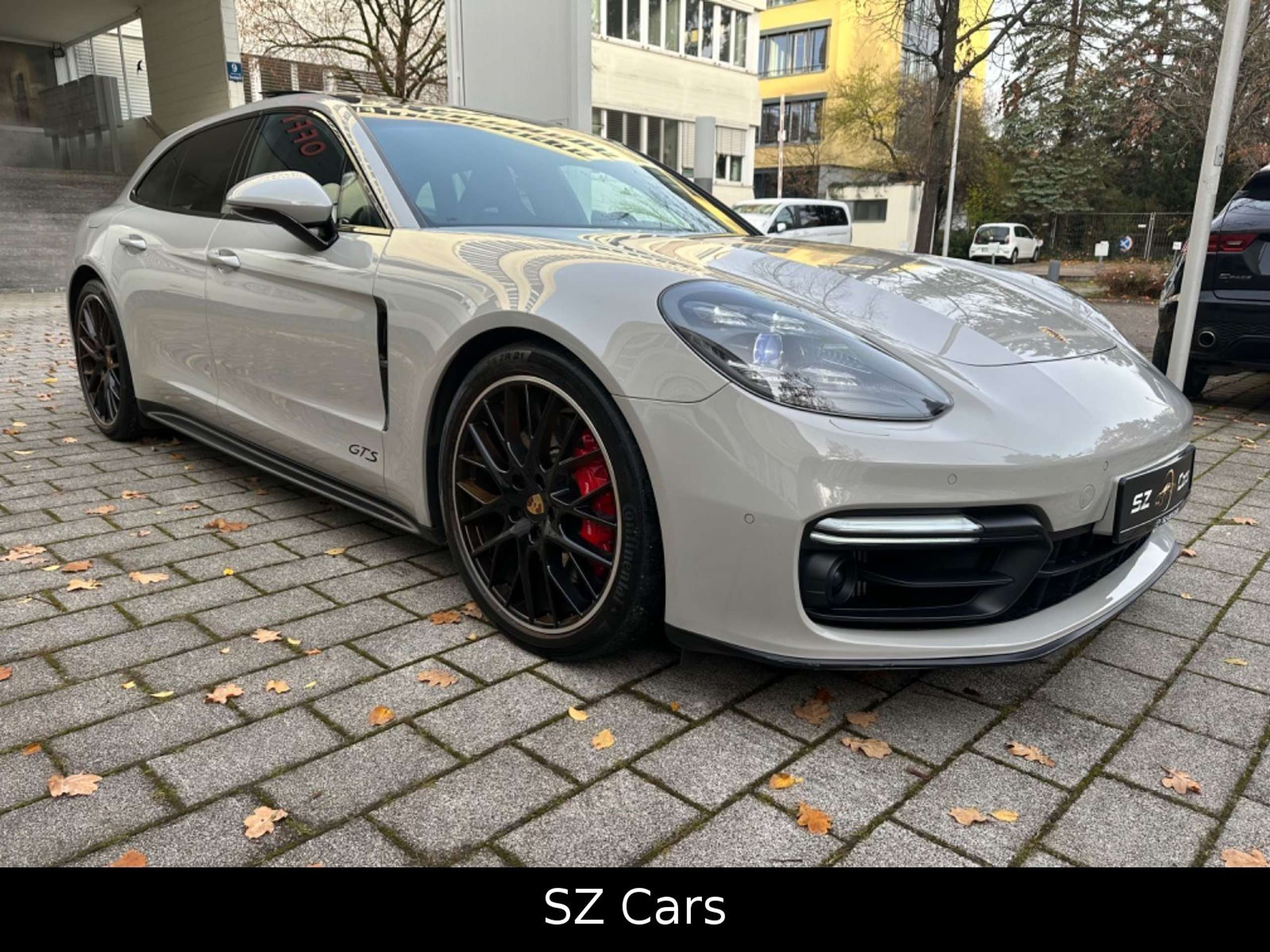 Porsche - Panamera