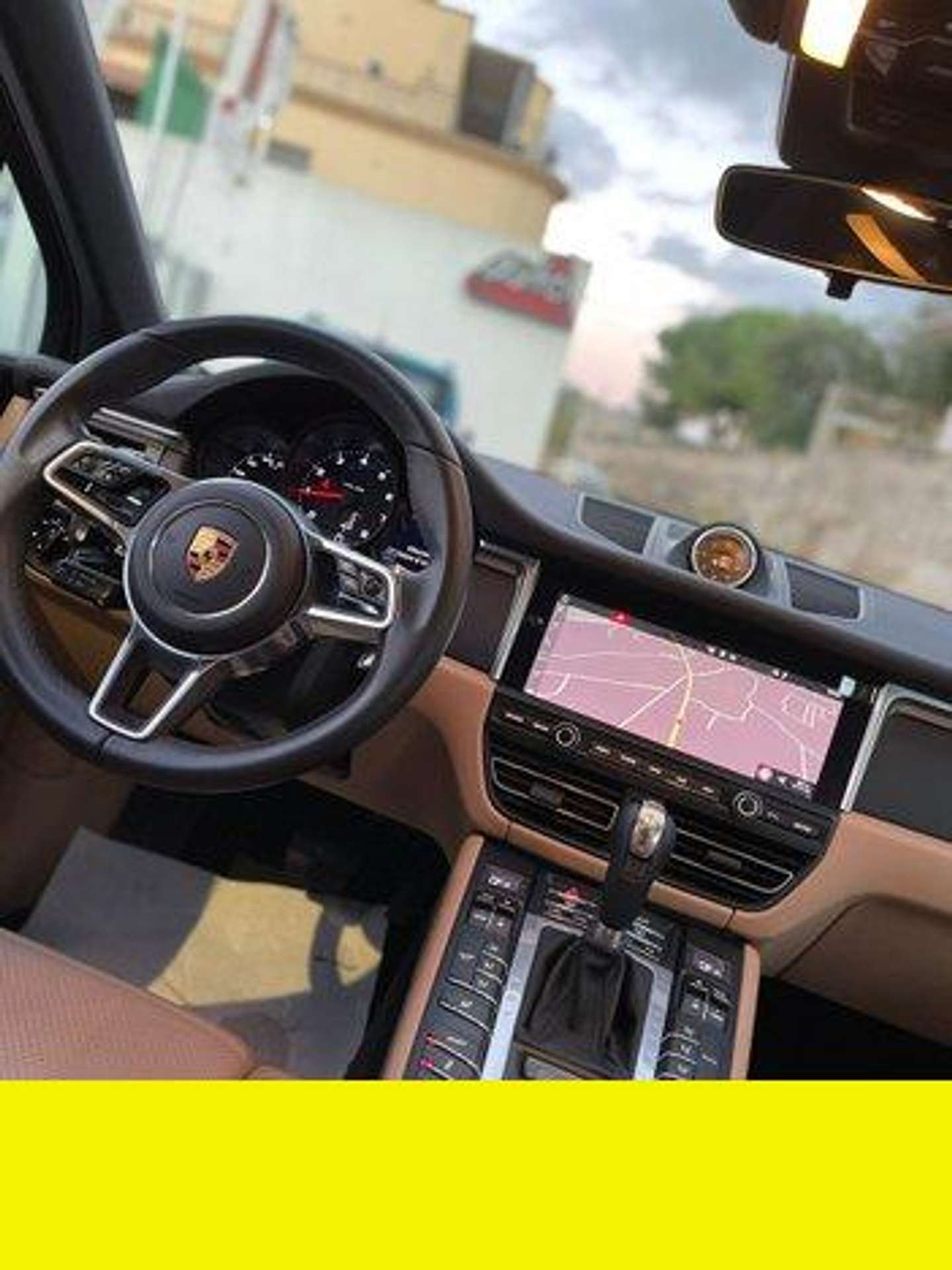 Porsche - Macan