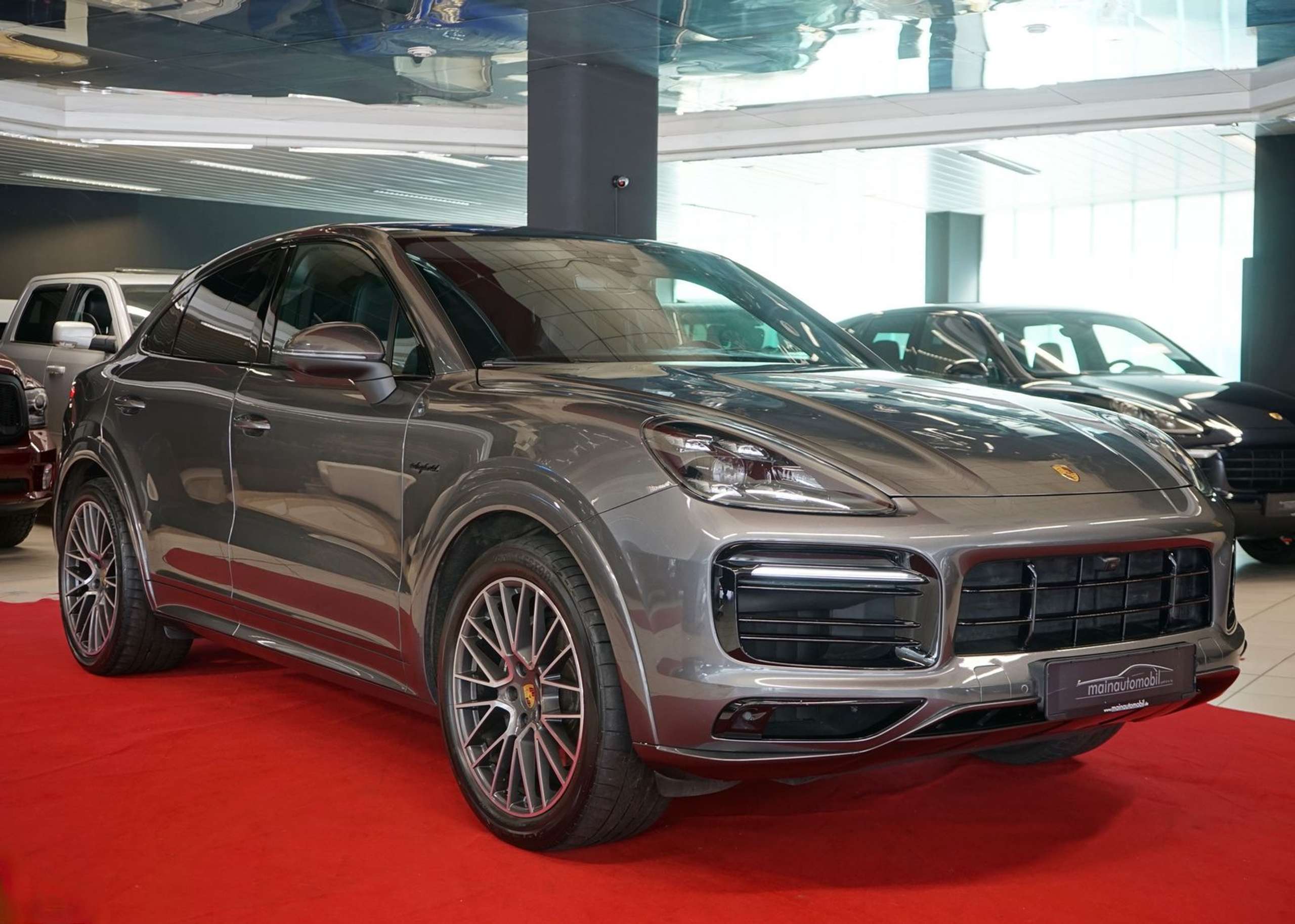 Porsche - Cayenne