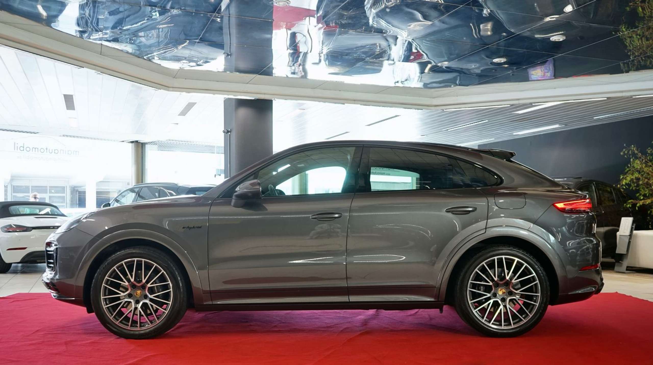 Porsche - Cayenne