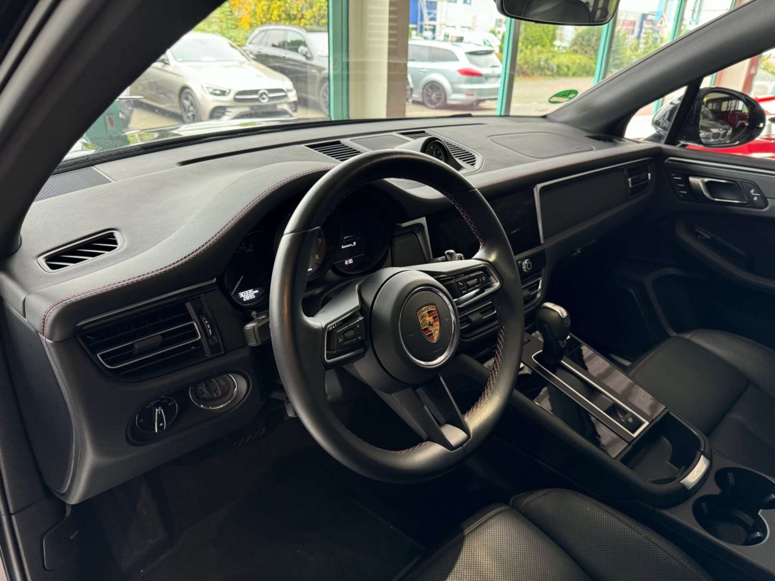 Porsche - Macan