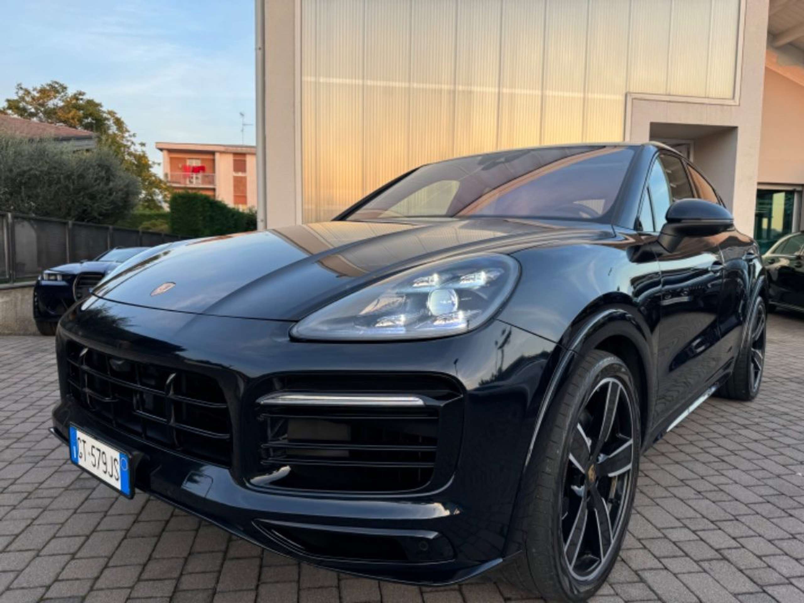 Porsche - Cayenne