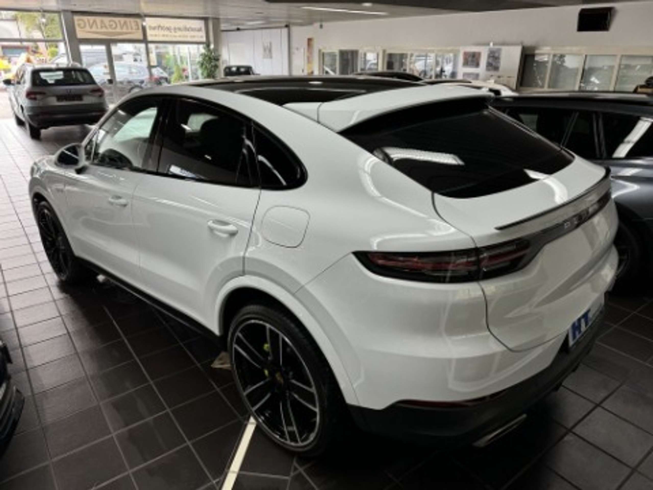 Porsche - Cayenne