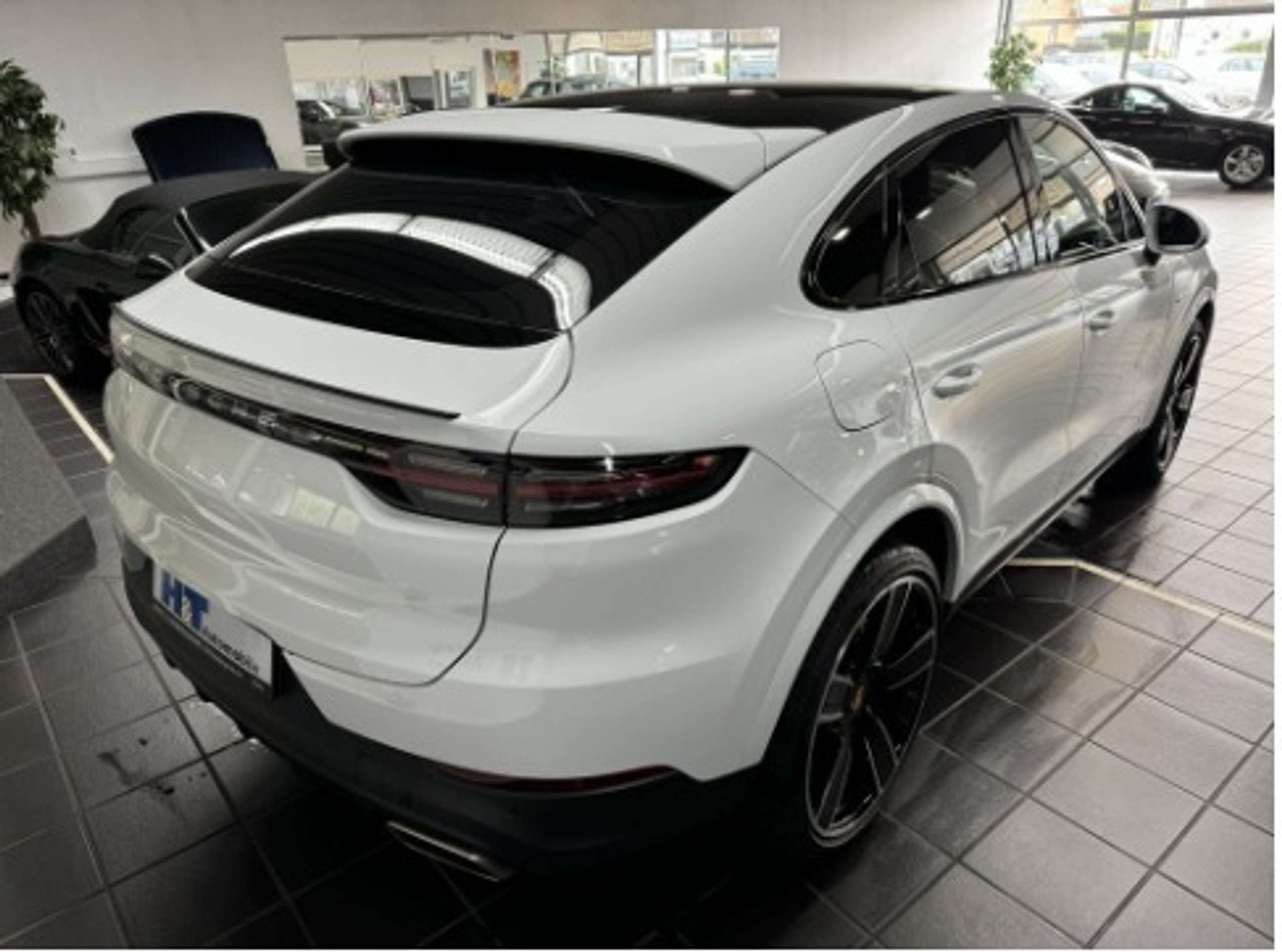 Porsche - Cayenne