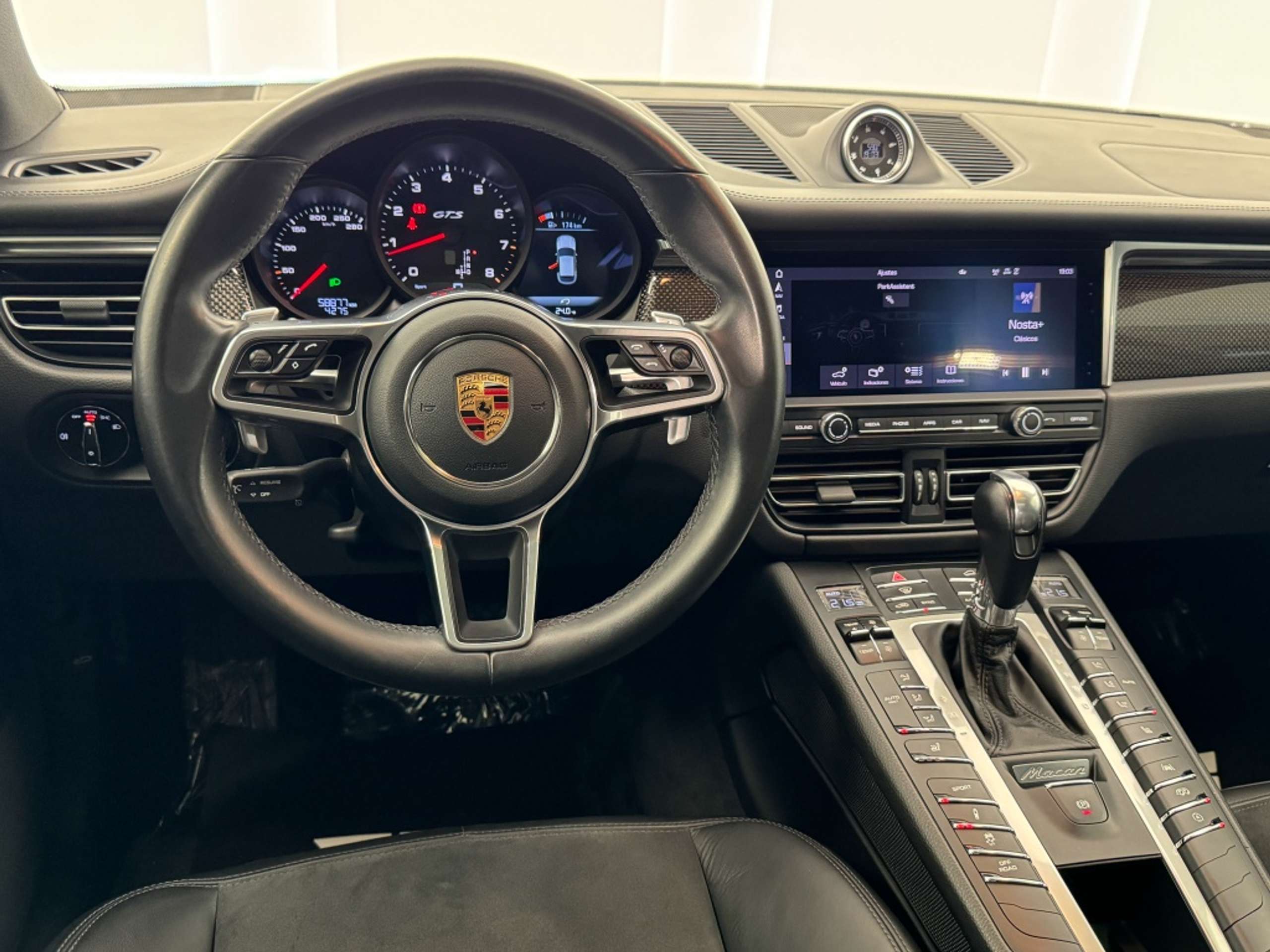 Porsche - Macan