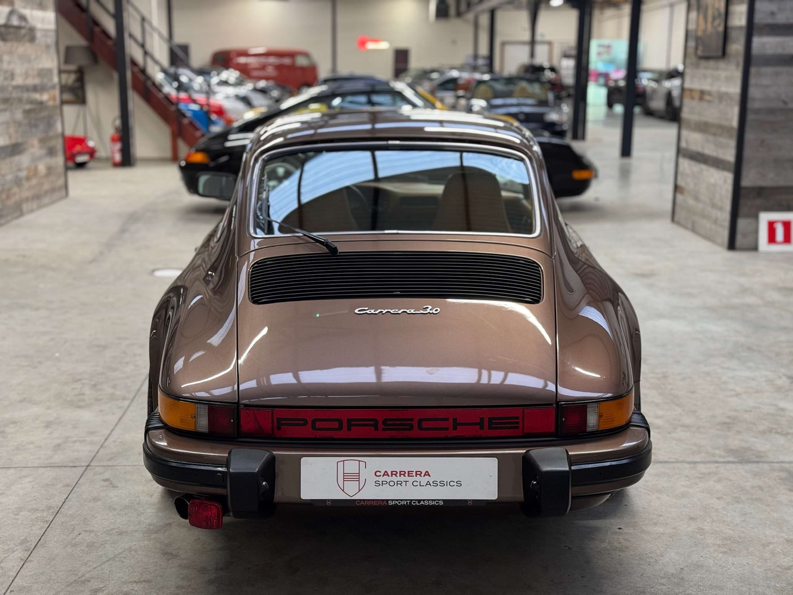 Porsche - 911