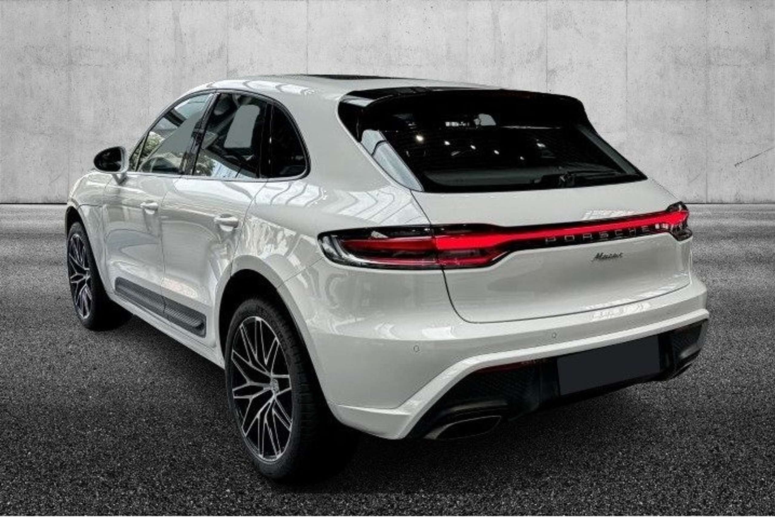 Porsche - Macan