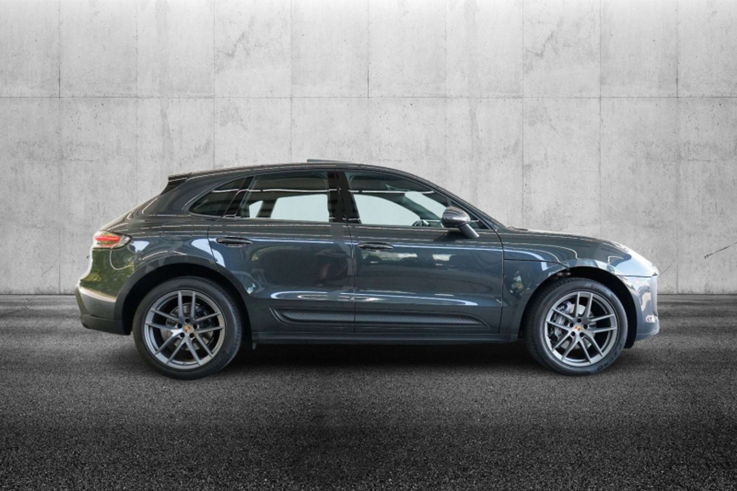 Porsche - Macan