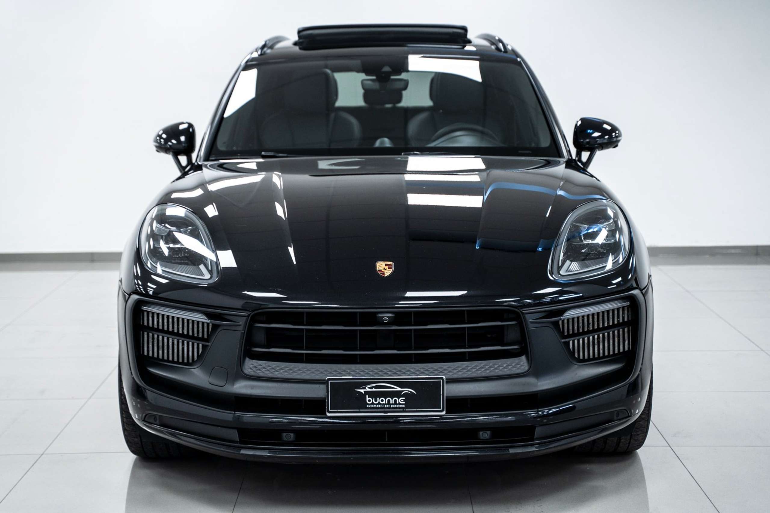 Porsche - Macan