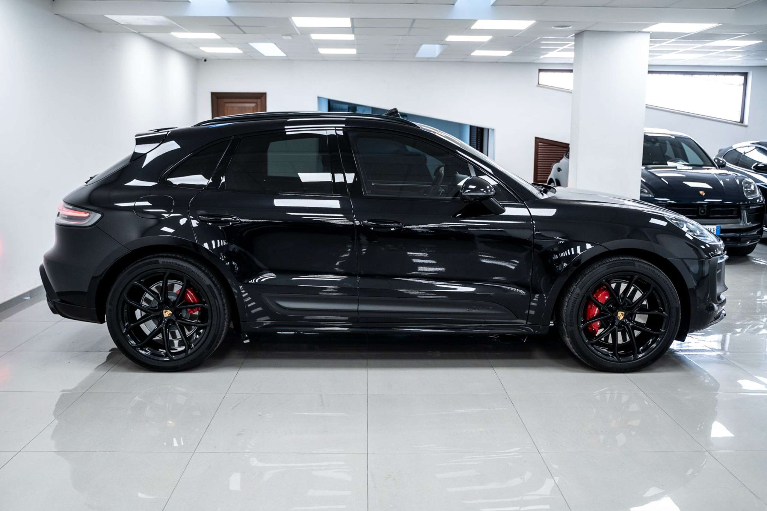 Porsche - Macan