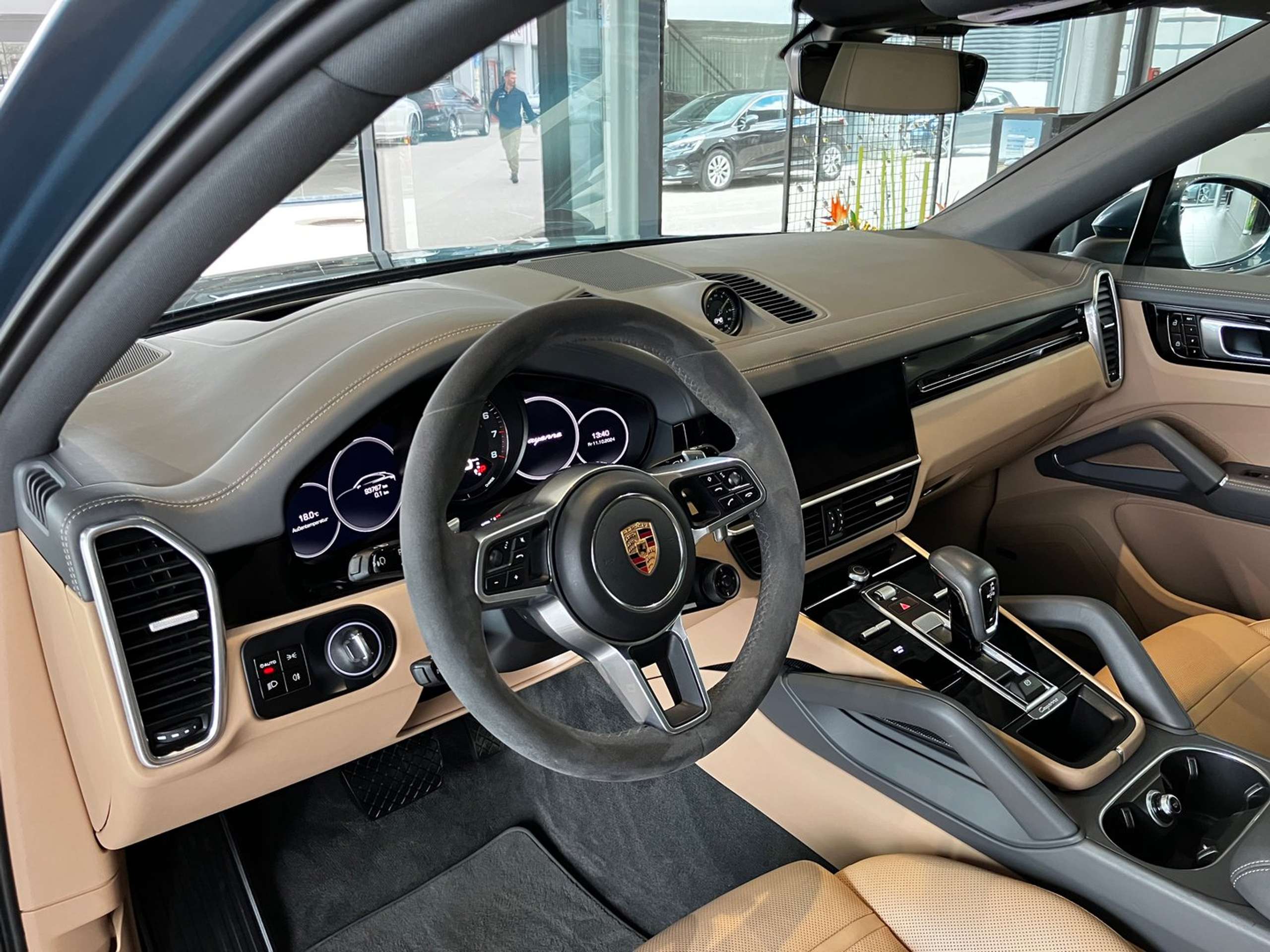 Porsche - Cayenne