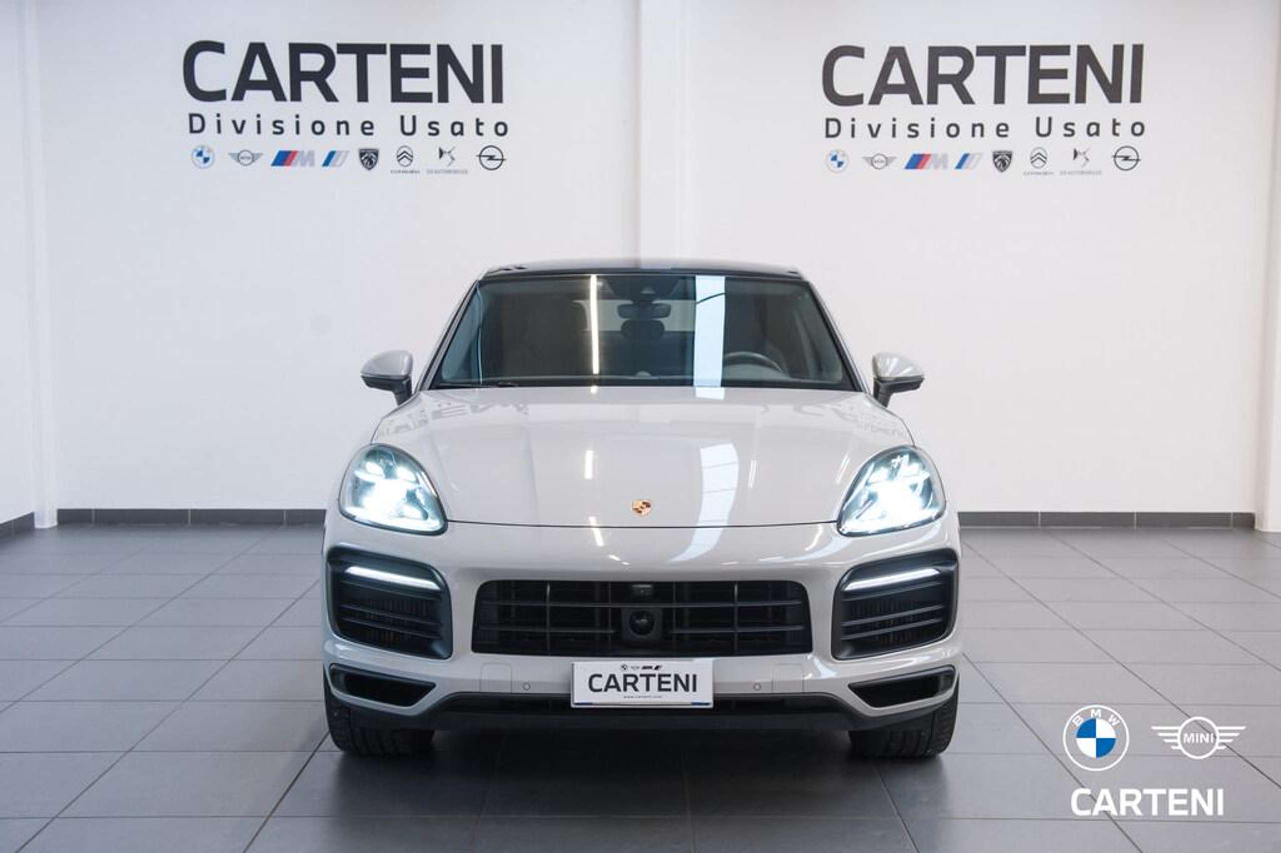 Porsche - Cayenne