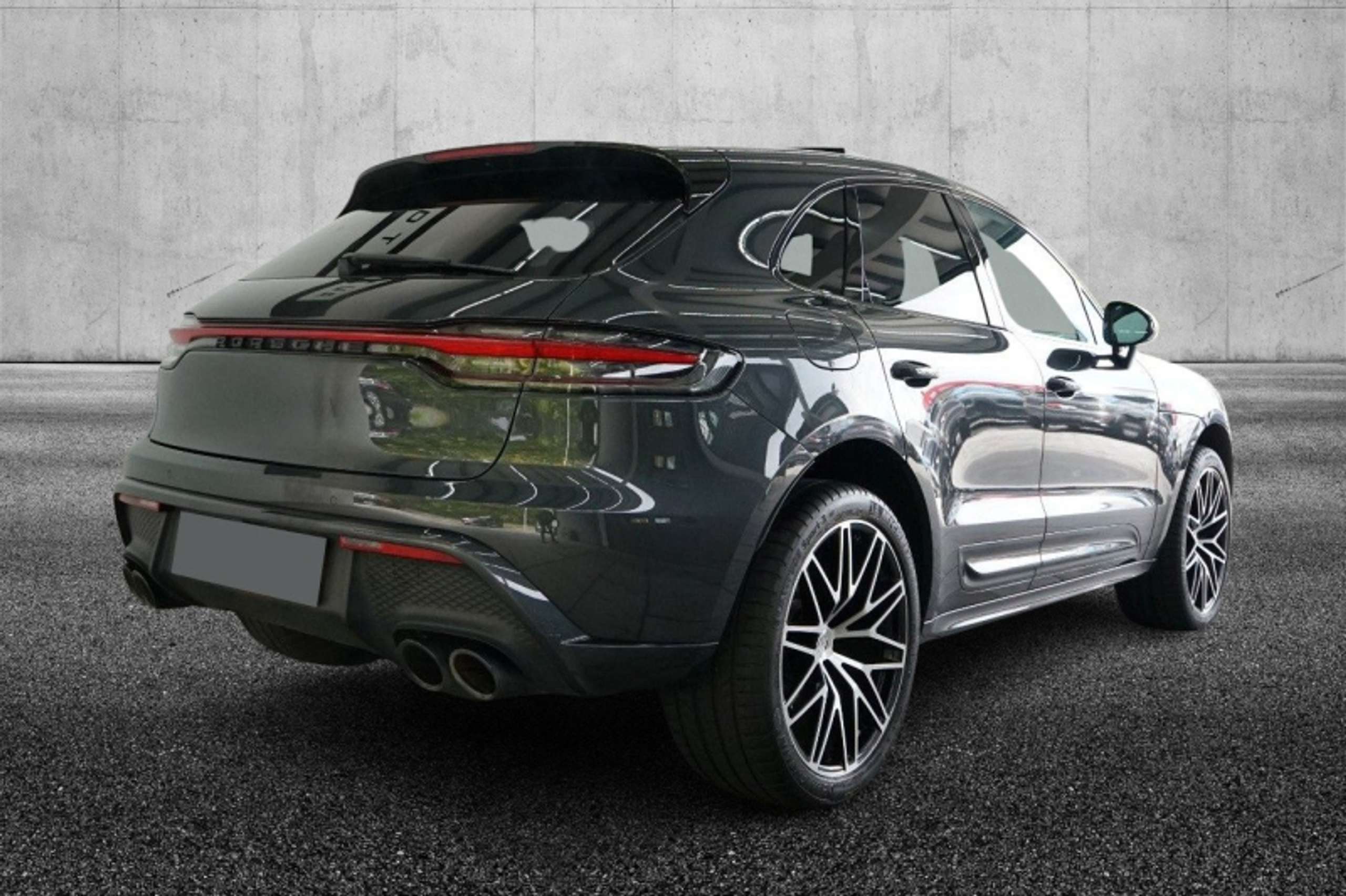 Porsche - Macan