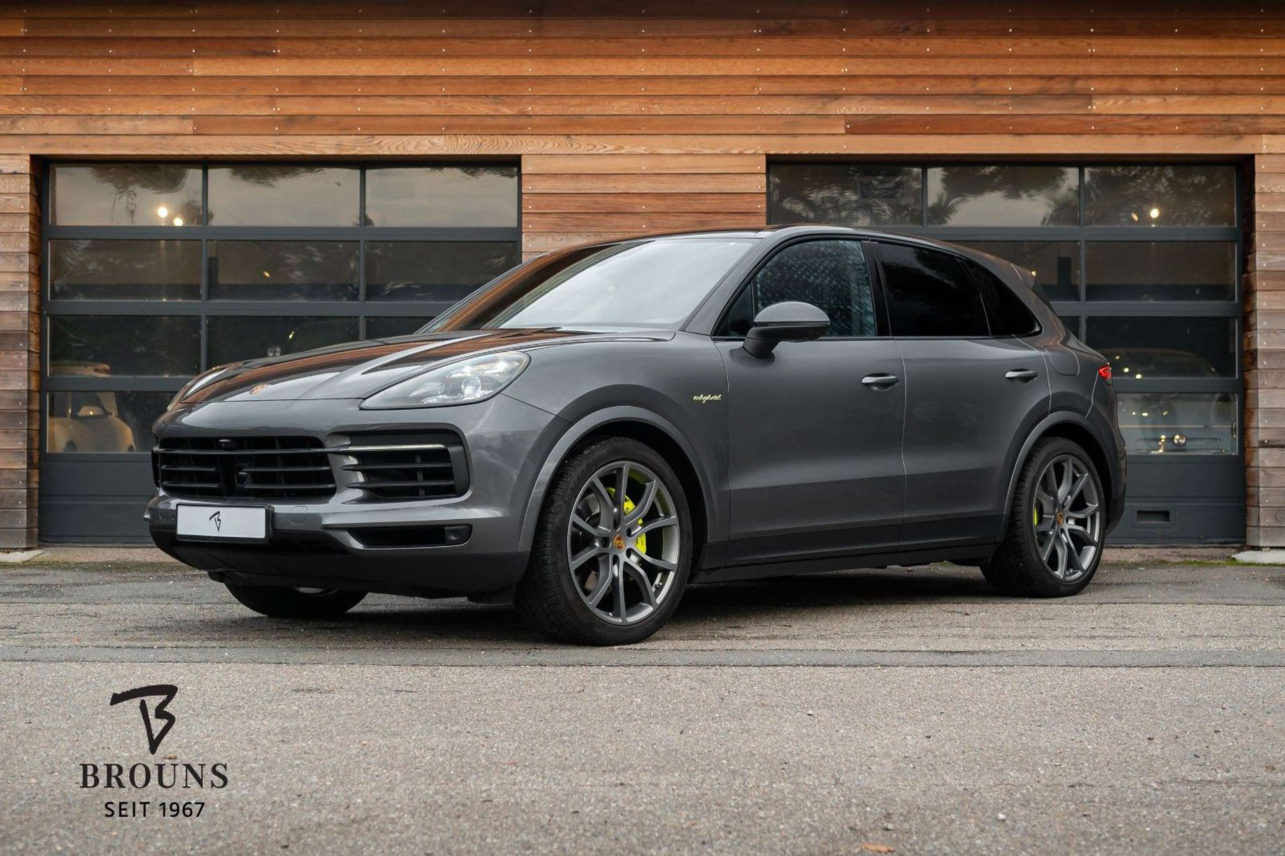 Porsche - Cayenne