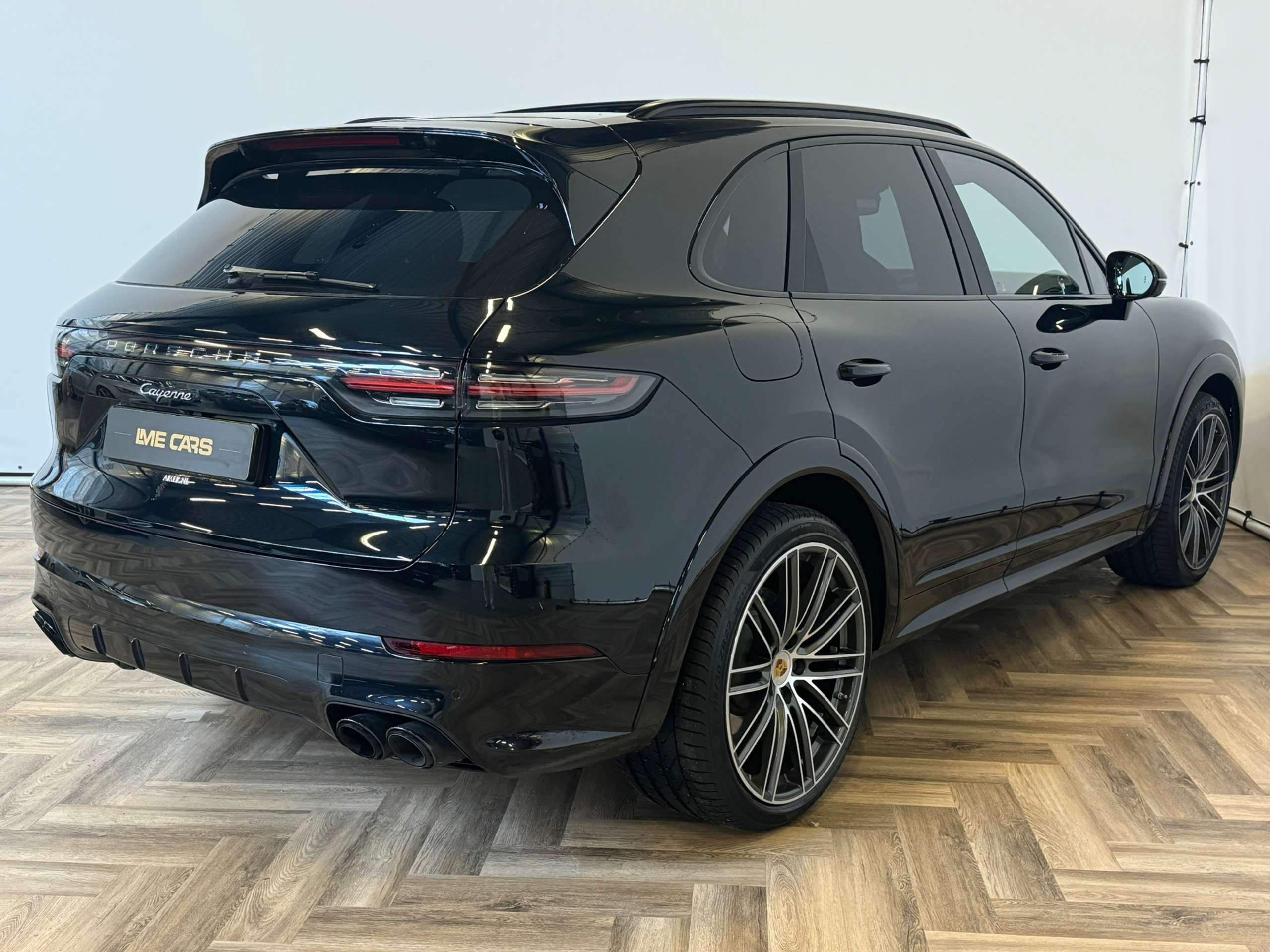 Porsche - Cayenne