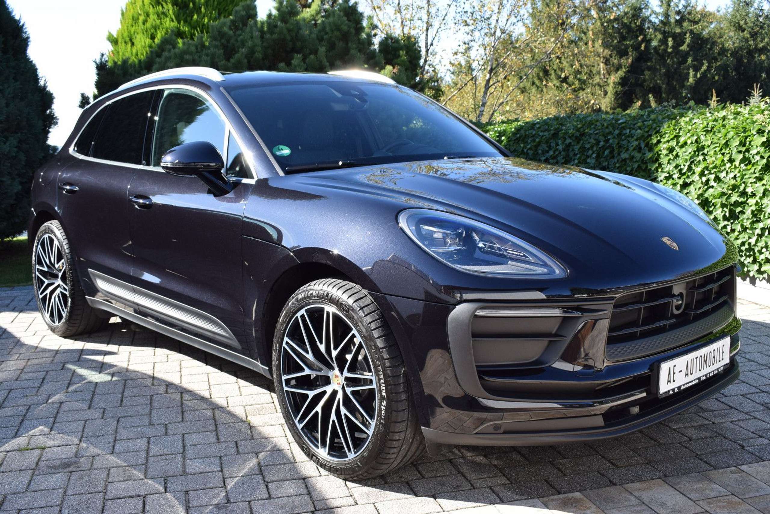 Porsche - Macan