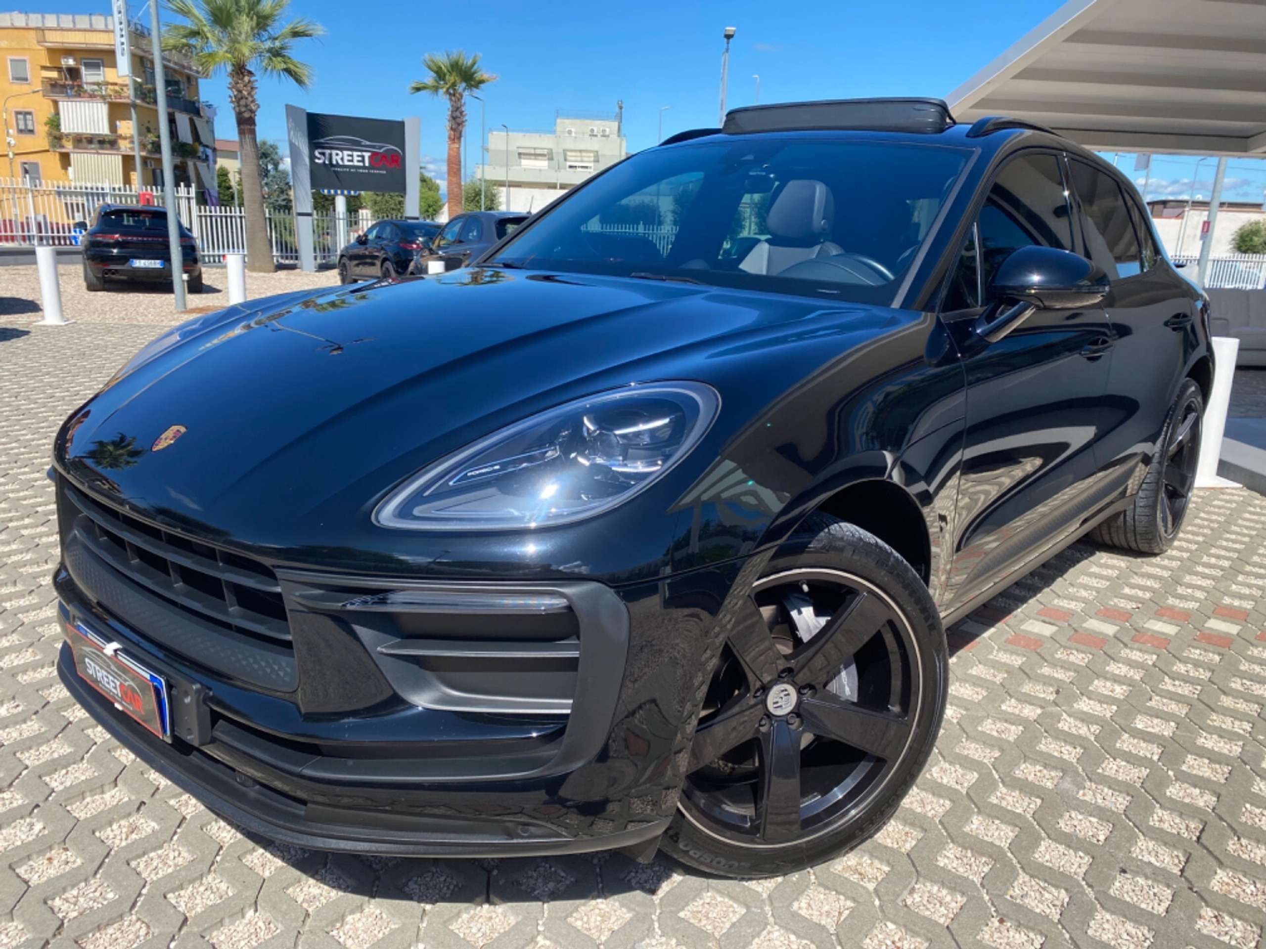 Porsche - Macan