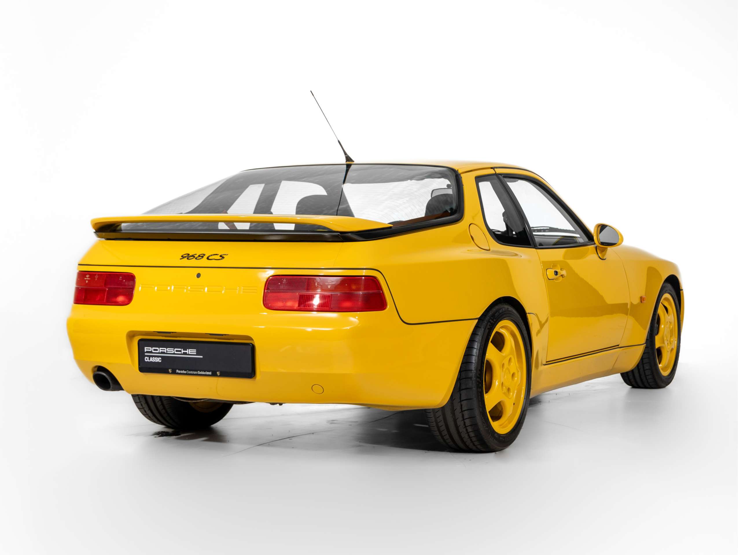 Porsche - 968