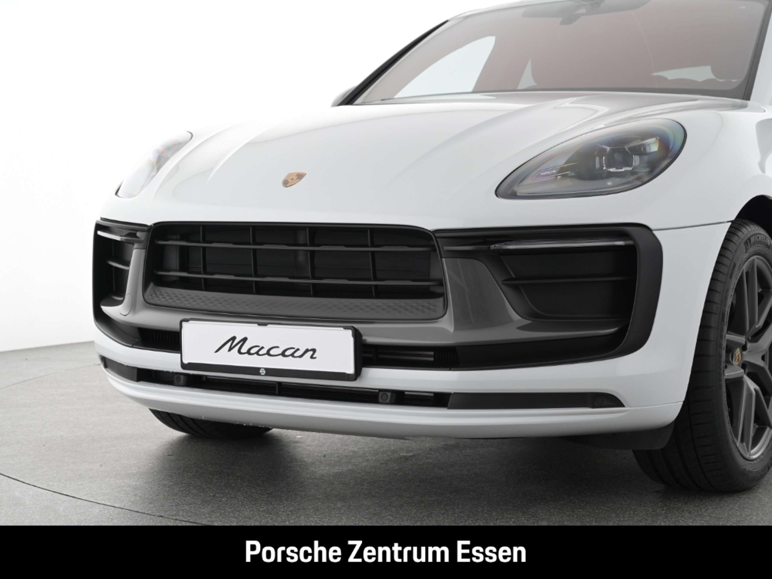 Porsche - Macan