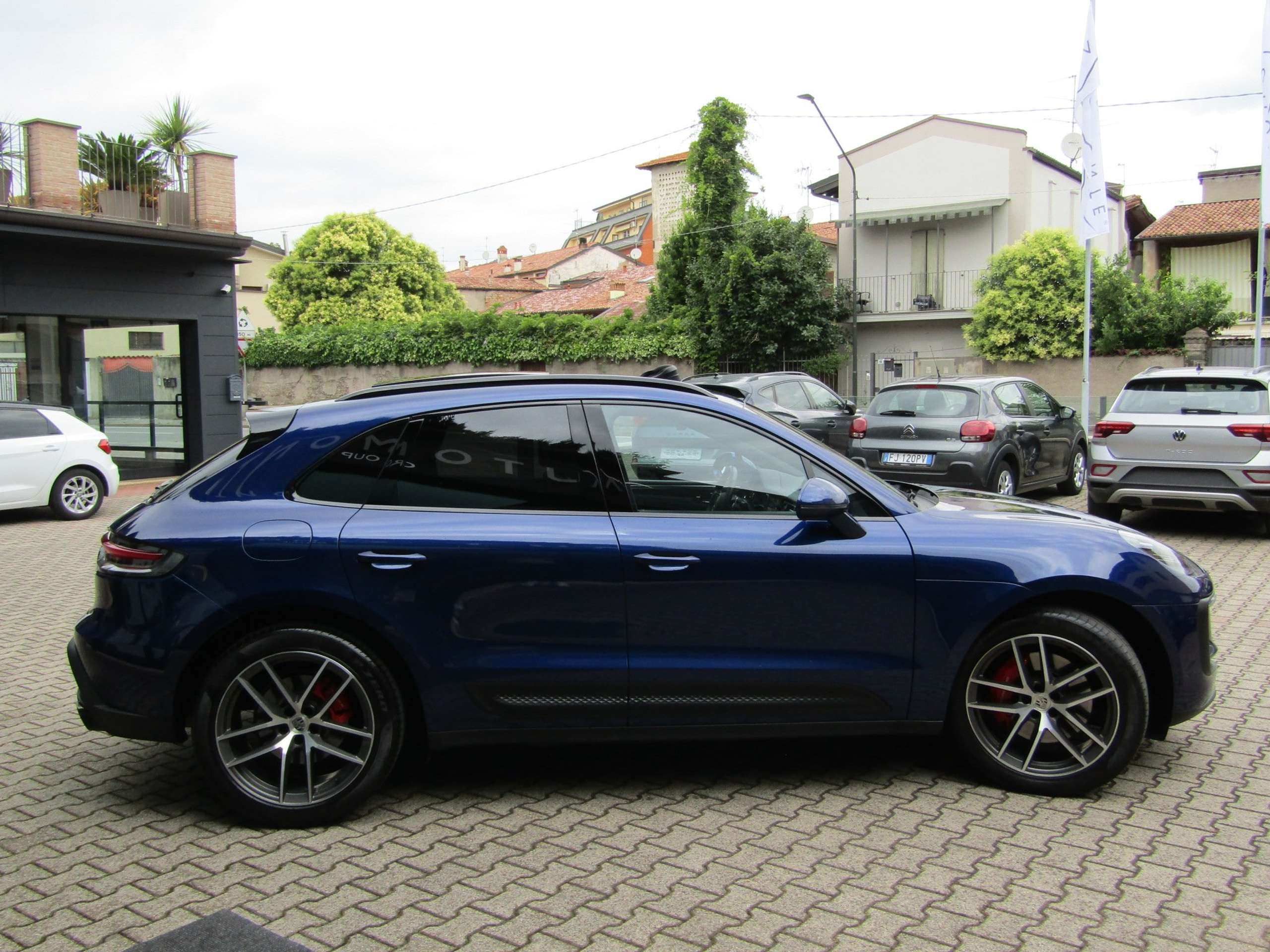 Porsche - Macan