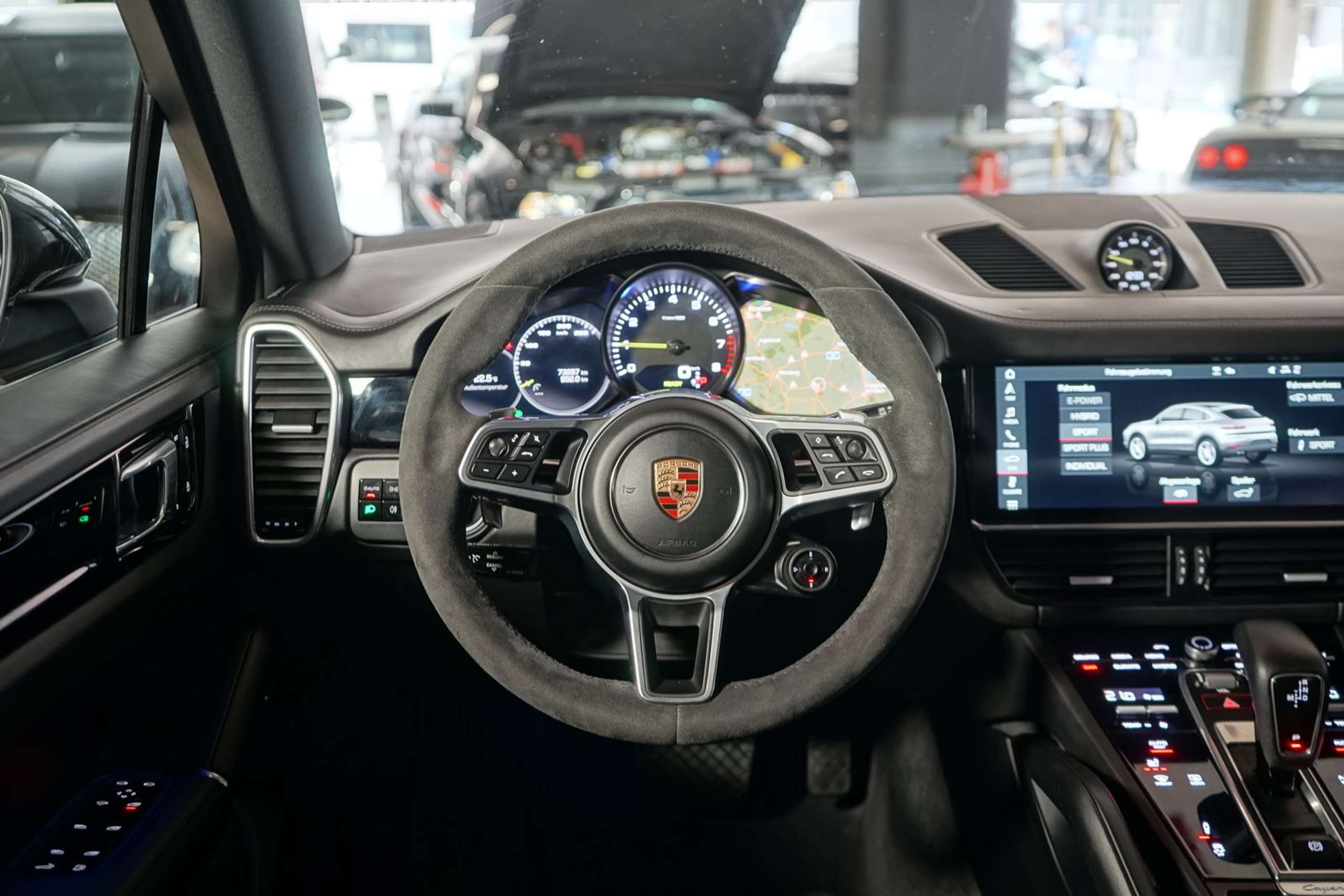 Porsche - Cayenne