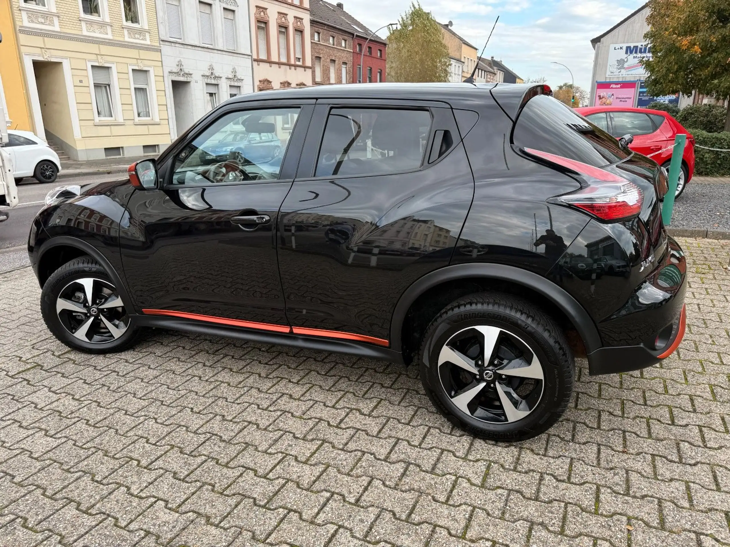 Nissan - Juke