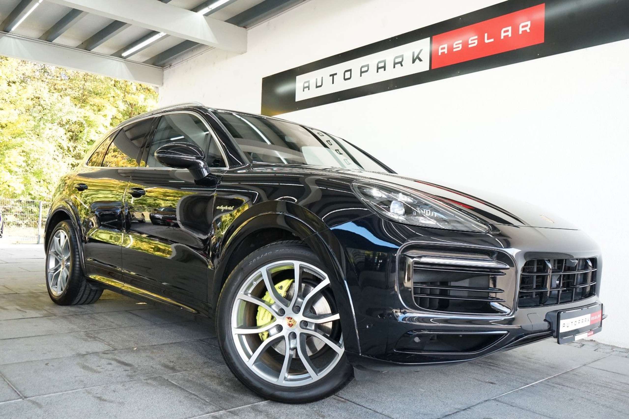 Porsche Cayenne 2021