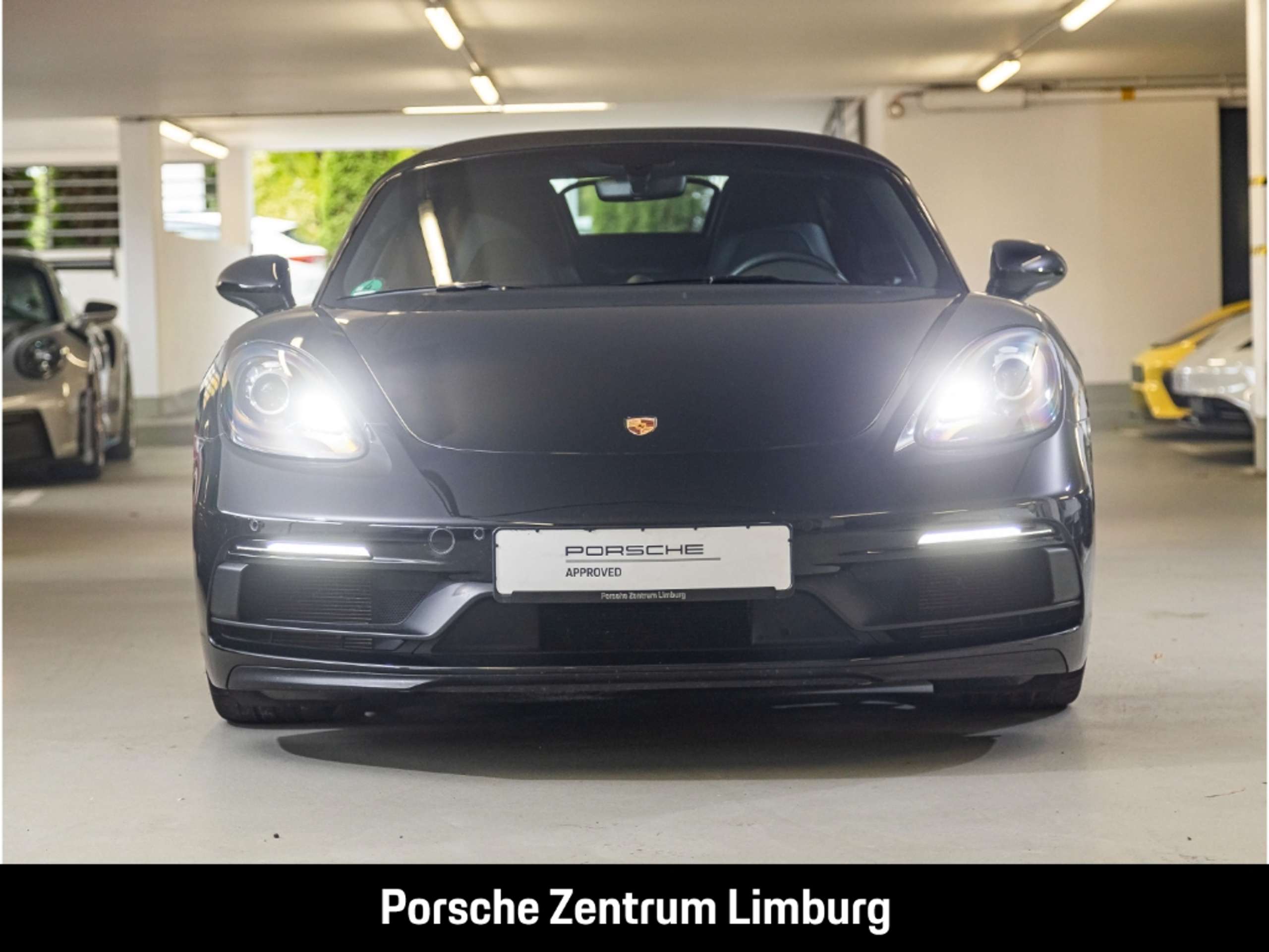 Porsche - Boxster