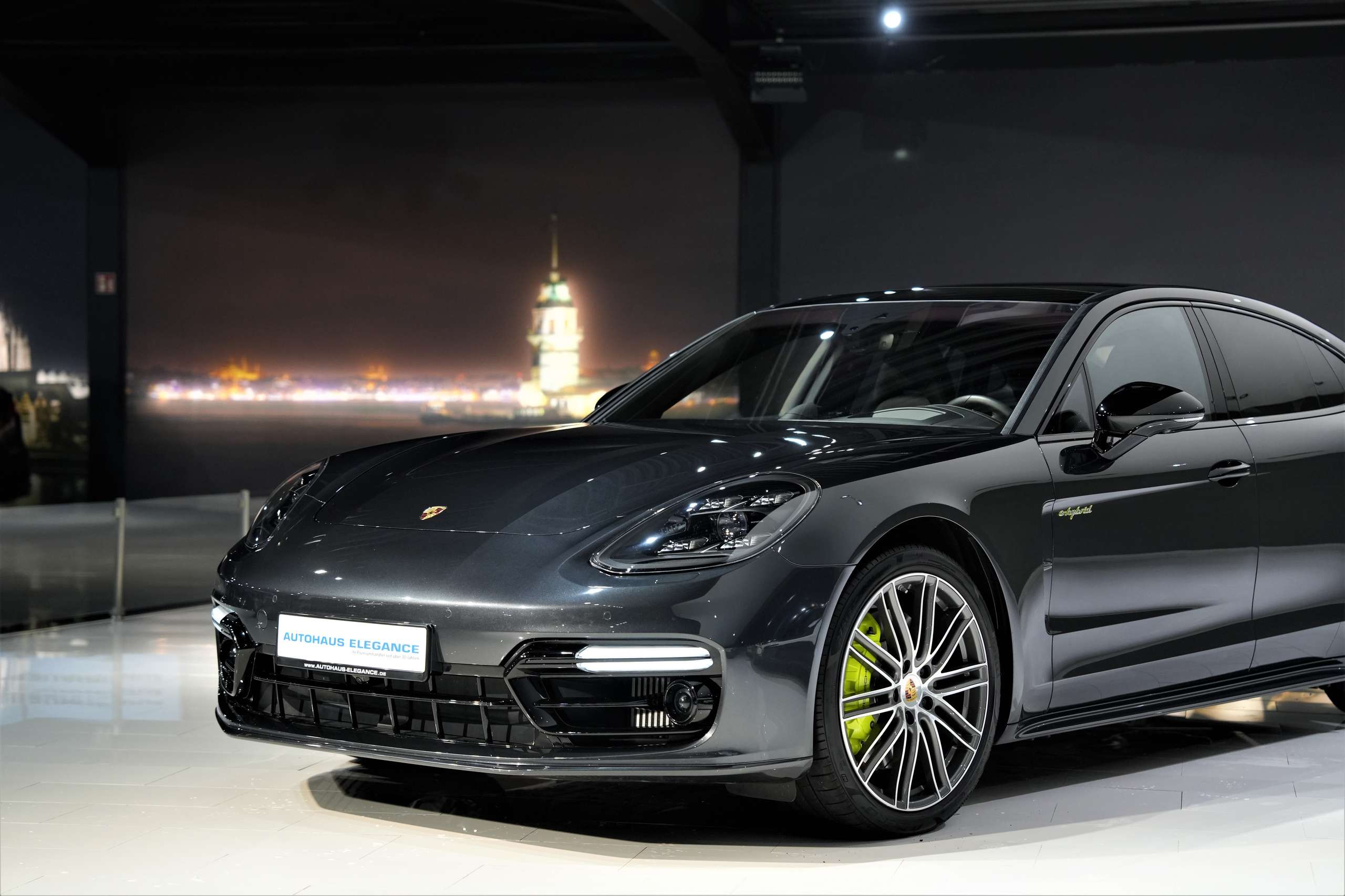 Porsche - Panamera